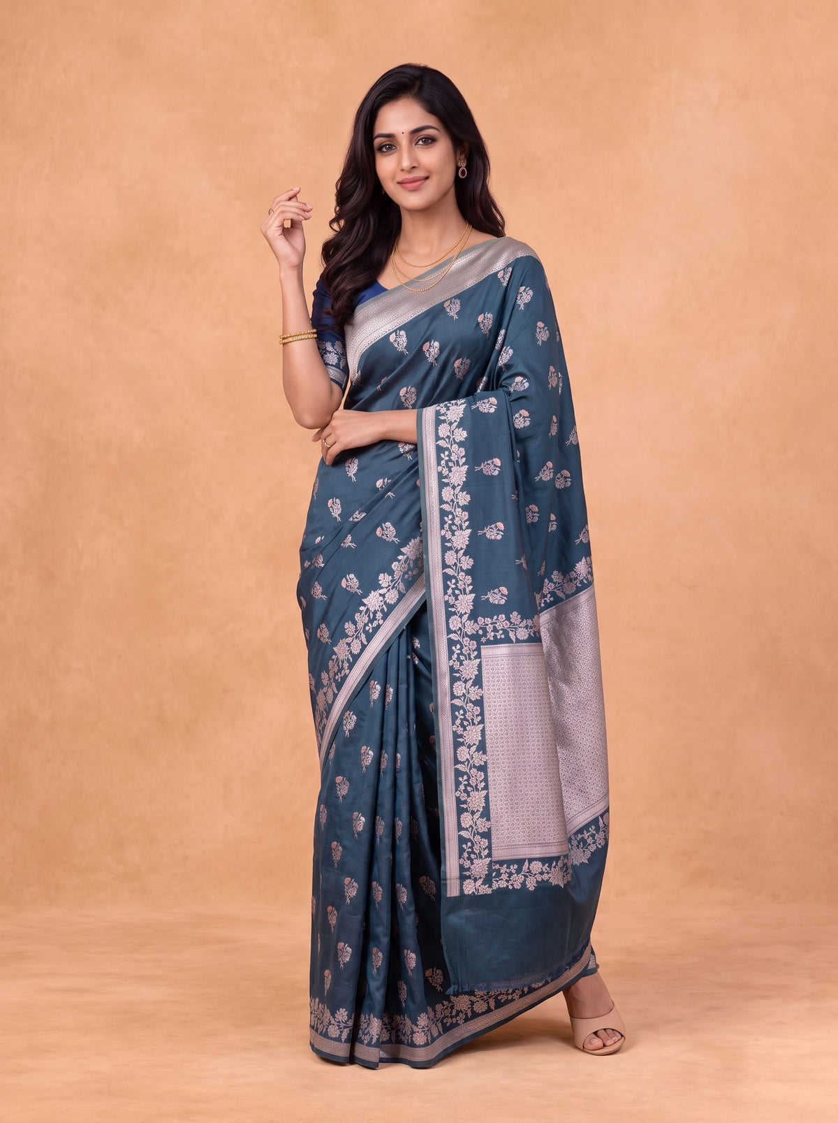 Women Soft Silk Bottle Green Saree SS508