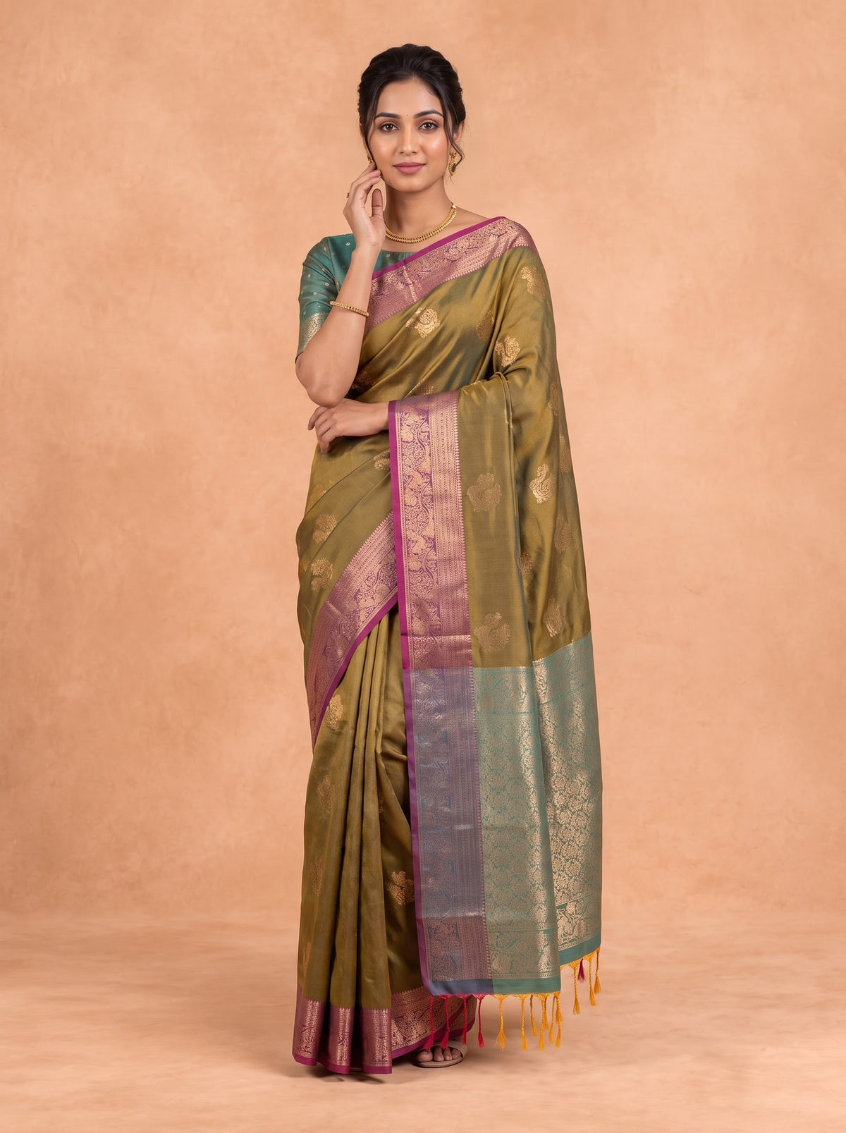 Women Soft Silk Olive Green With Dark Pink Saree SS446