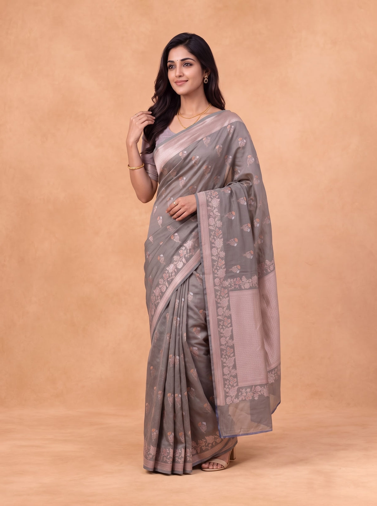 Women Soft Silk Grey Saree SS512