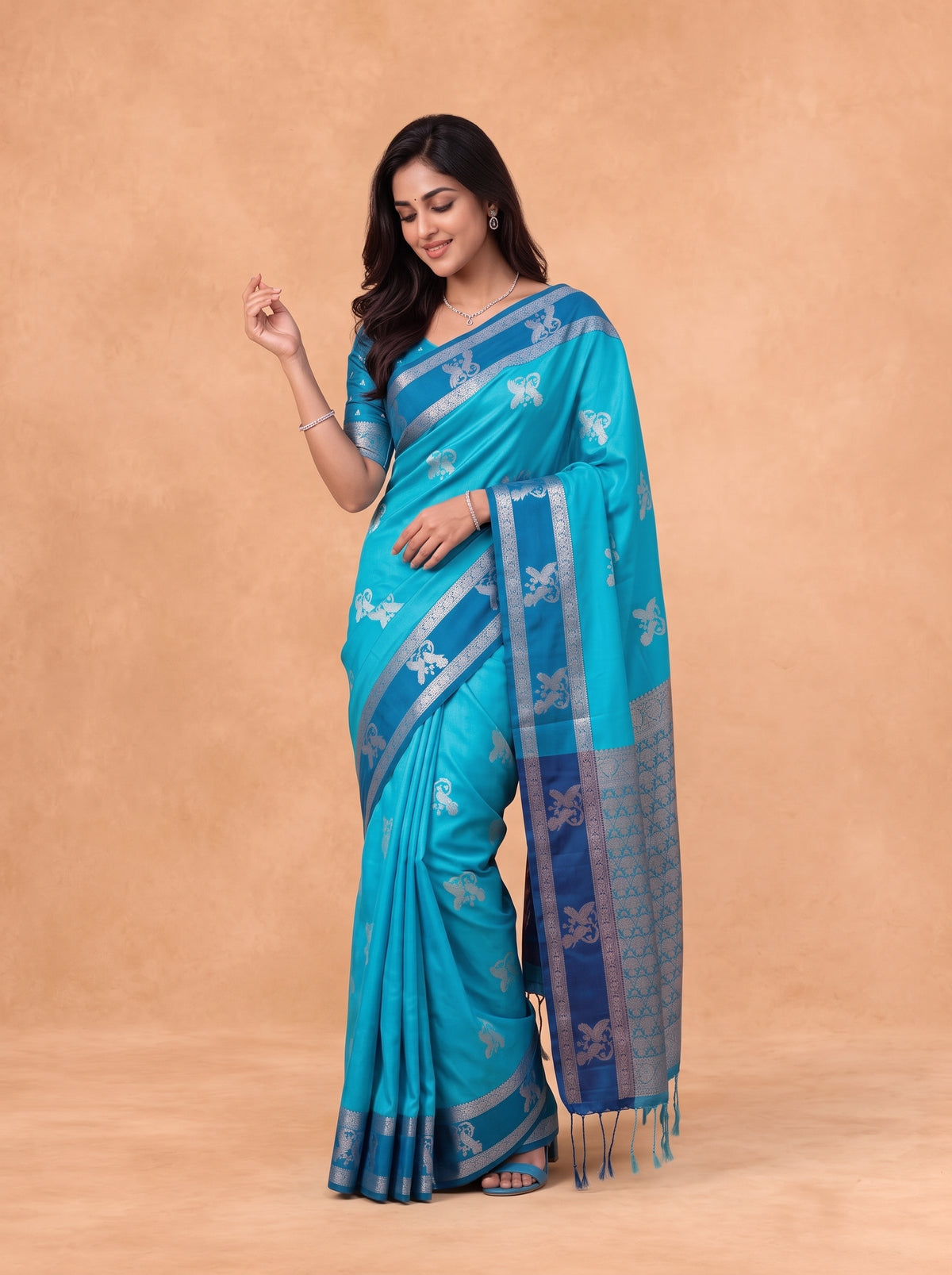 Women Soft Silk Aqua Blue with Navy Saree SS426
