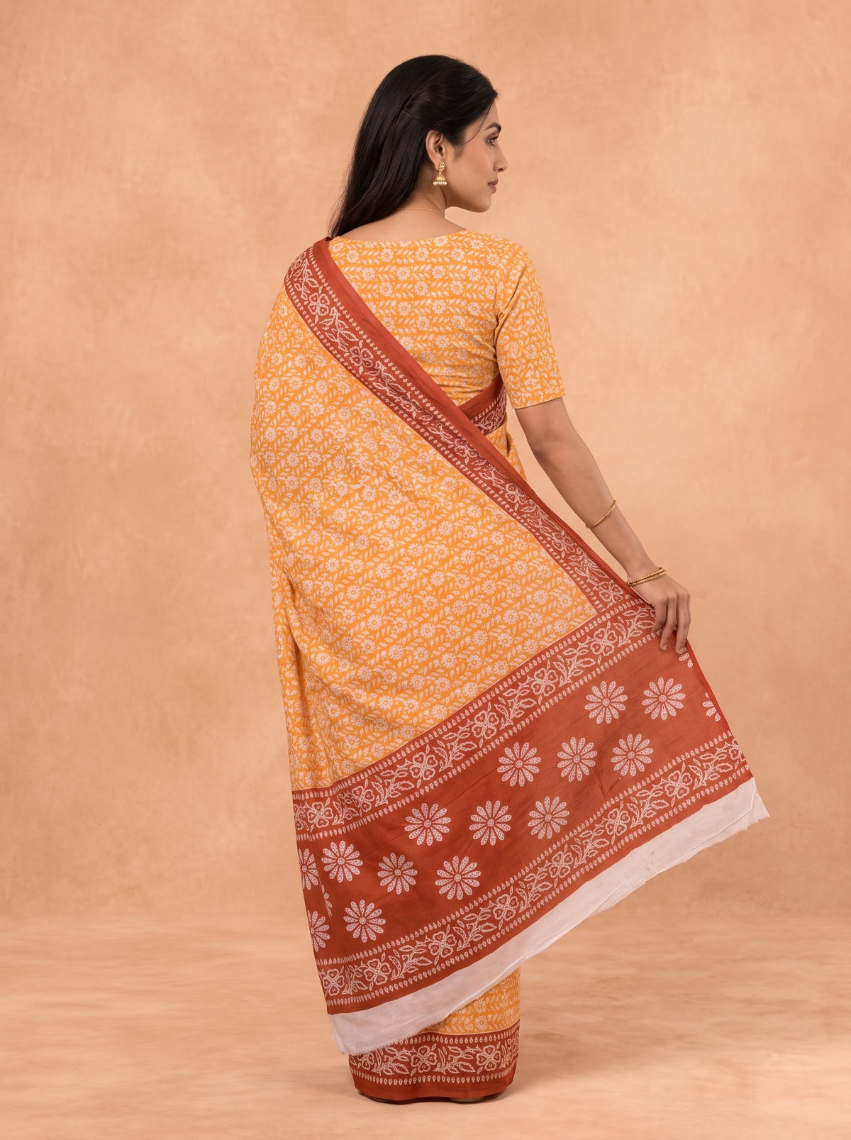 Women Cotton Orange Printed Saree PCS303