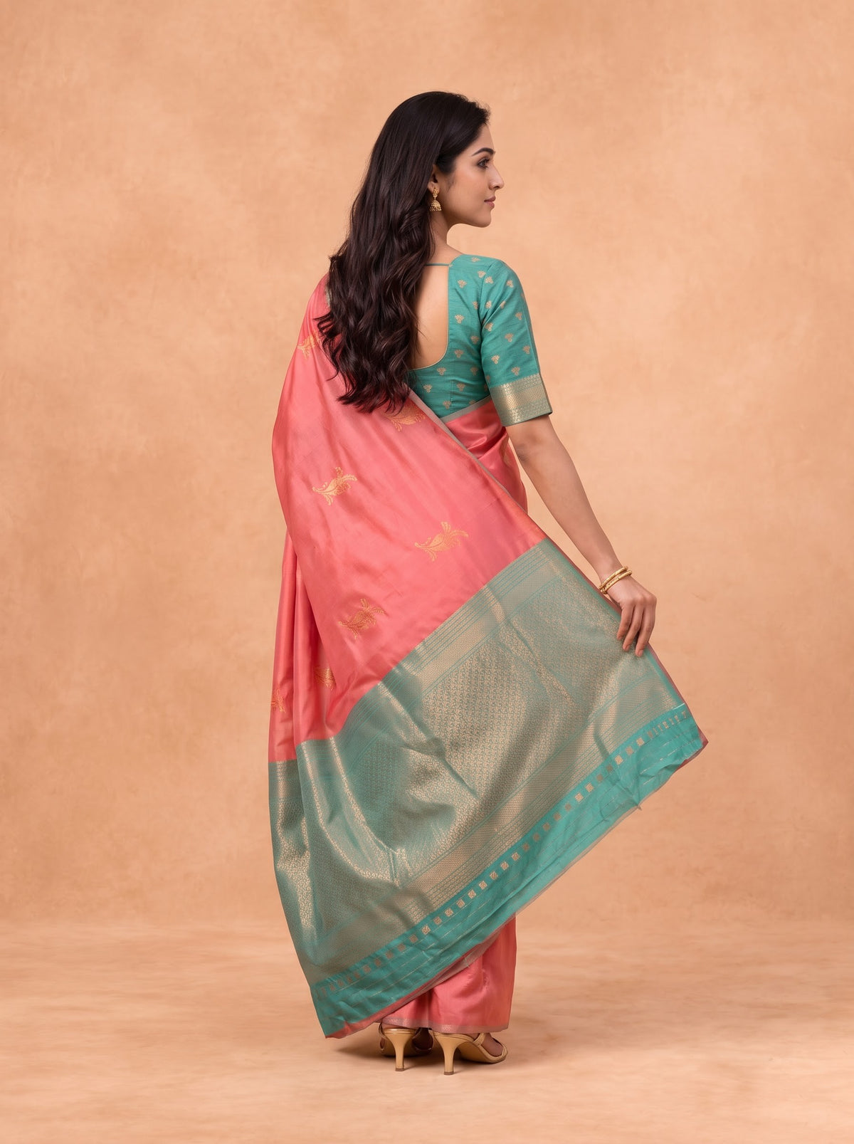 Women Soft Silk Pink with Green Saree SS515