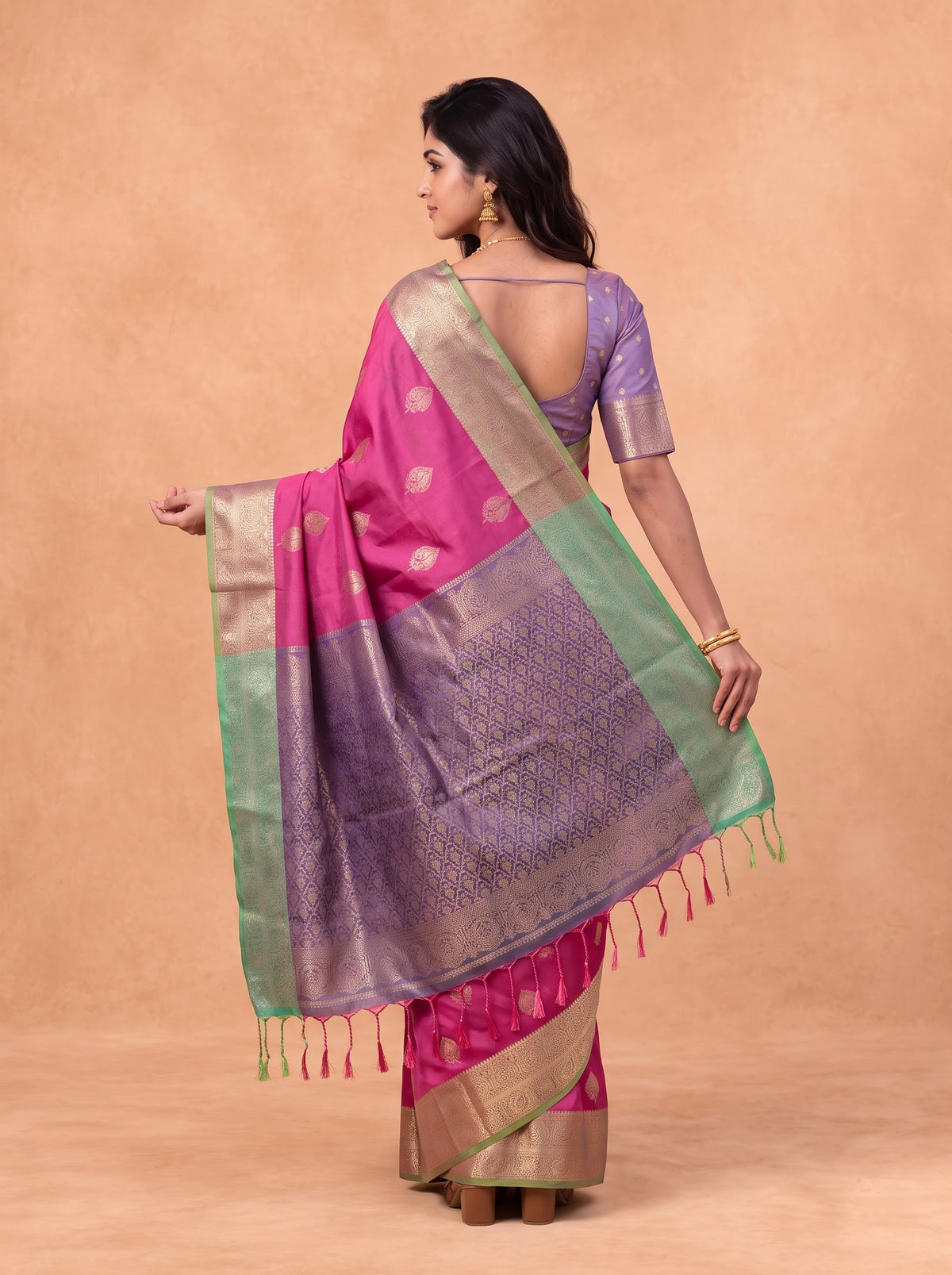 Women Soft Silk Dark Pink With Green Saree SS425
