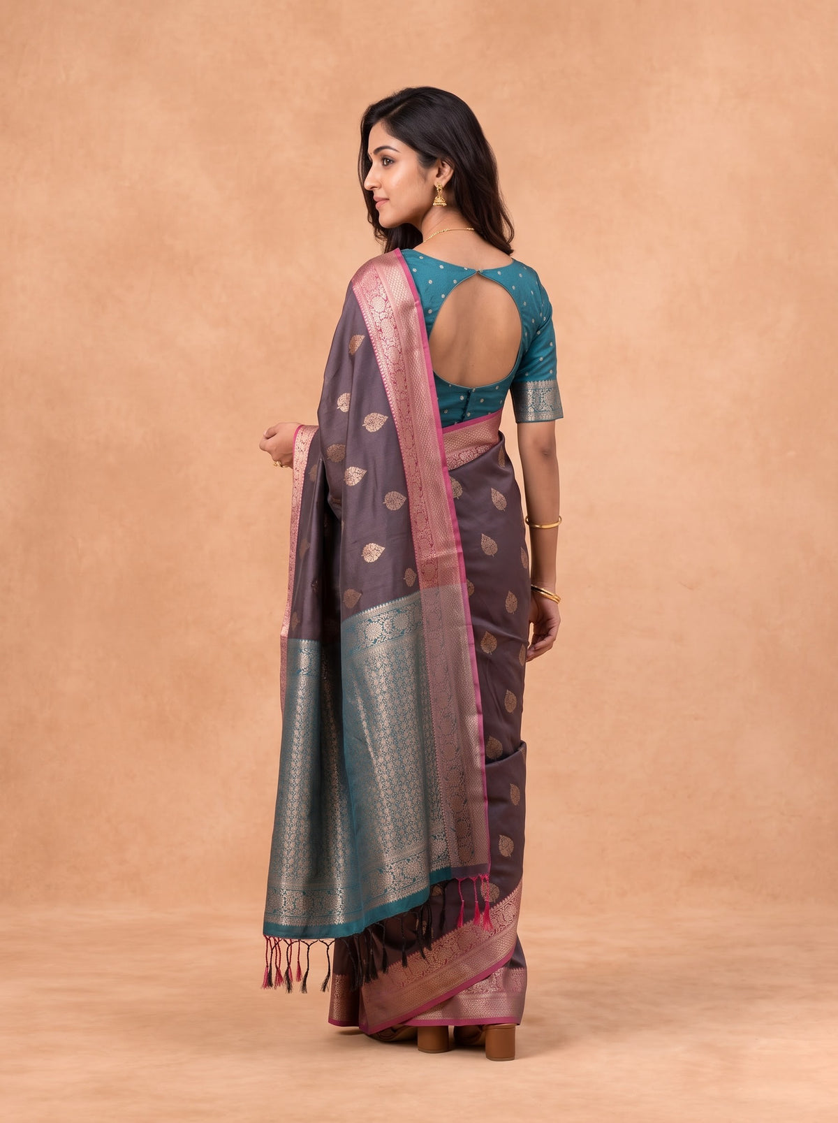 Women Soft Silk Dark Purple With Green Saree SS430