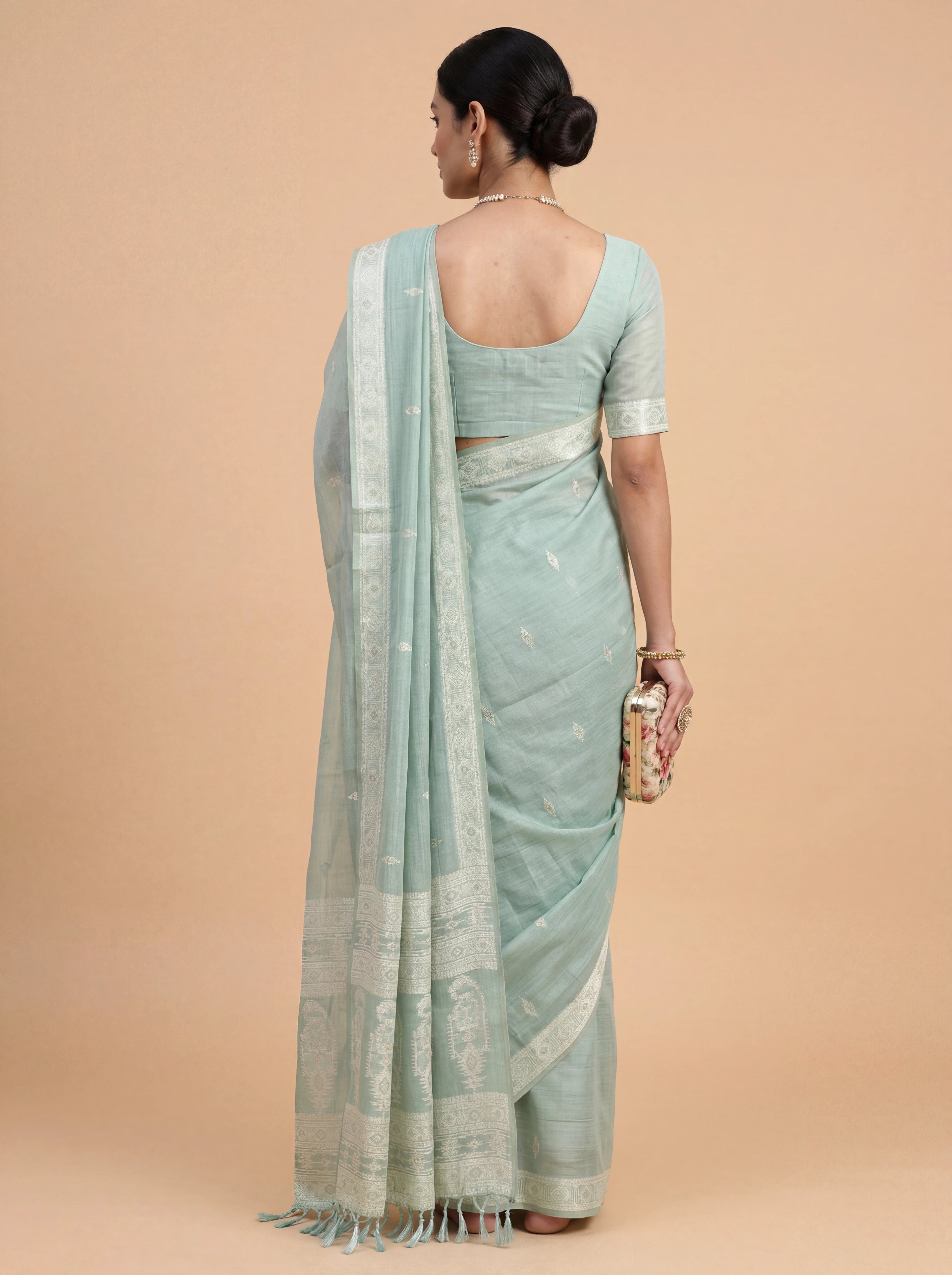 Women Mint Green Spun Poly Saree SP04