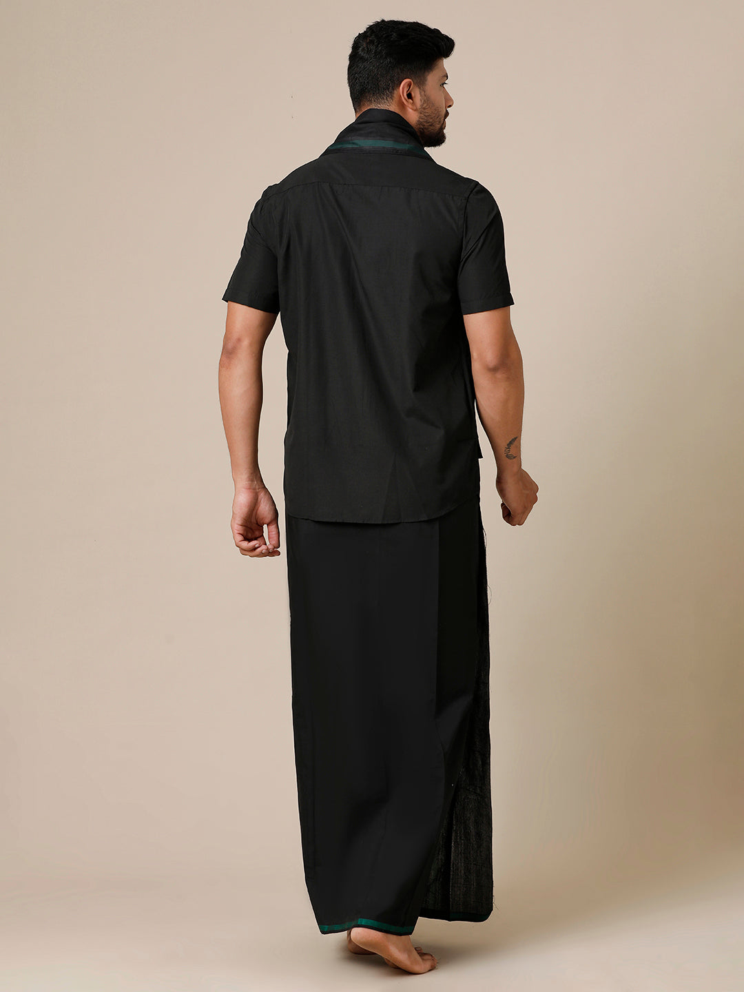 Men Devotional Half Sleeves Shirt Dhoti & Towel Set Black