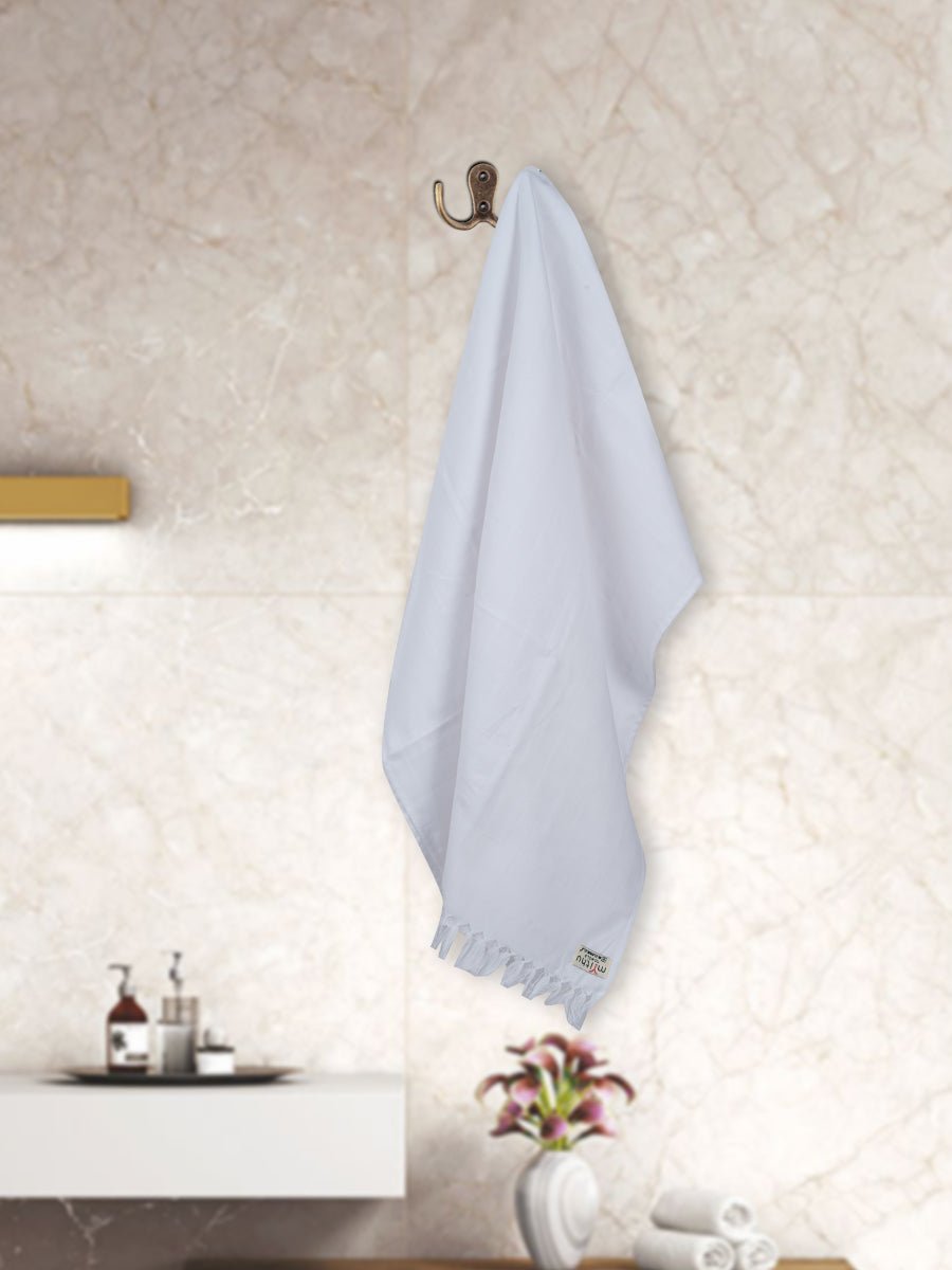 Cool Touch Napkin White (4 PCs Pack)