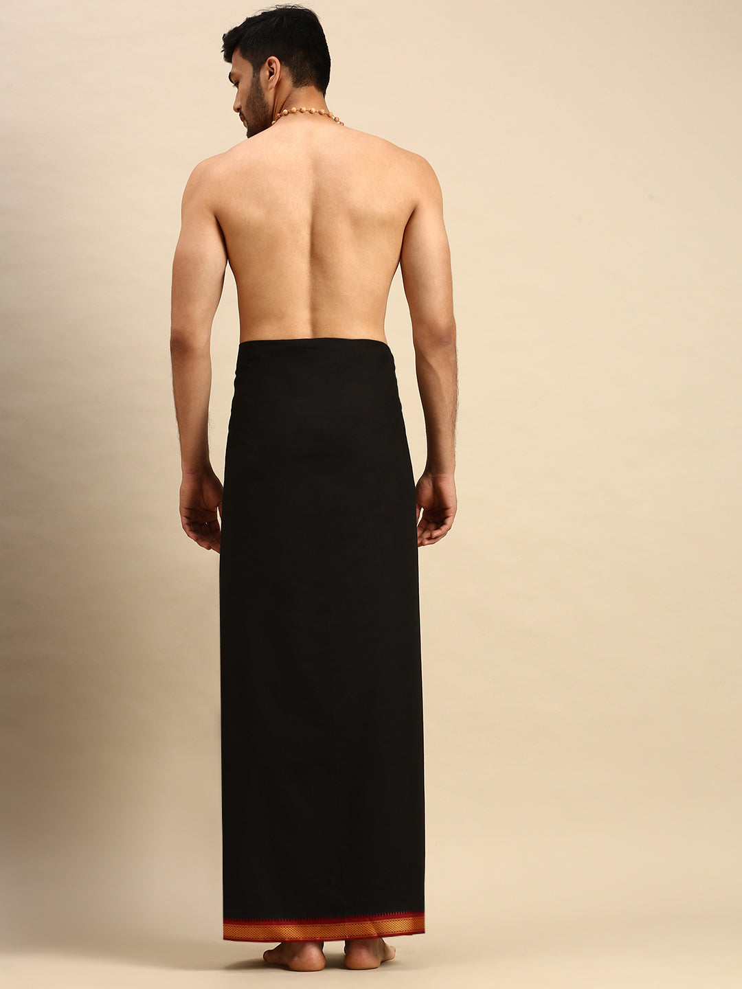Men 100% Cotton Single Layer Black Dhoti with Mayilkhan Border Brindhavan