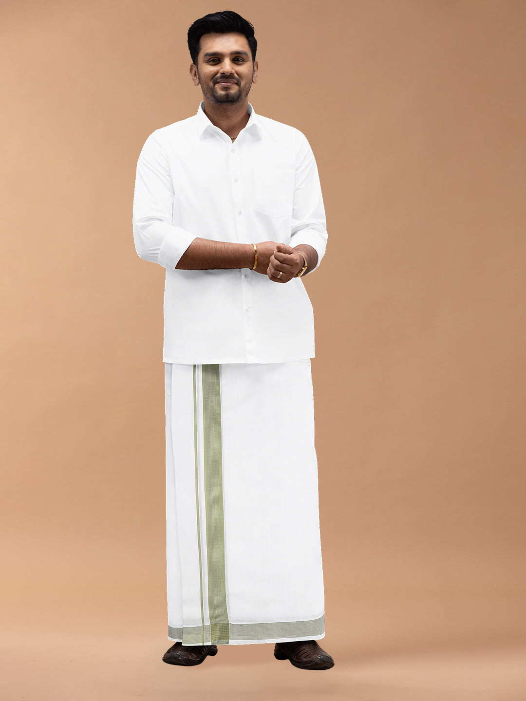 Mens Premium Handloom Dhoti Green Fancy Border HLM09