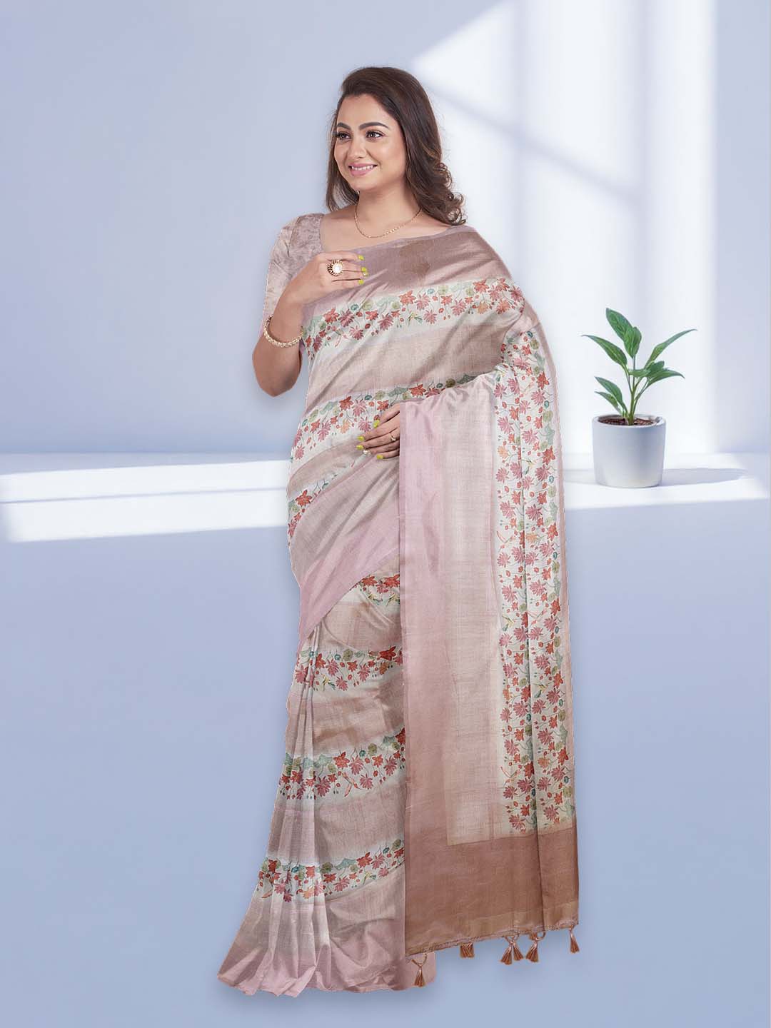 Women Light Peach Semi Tussar Printed Saree ST285