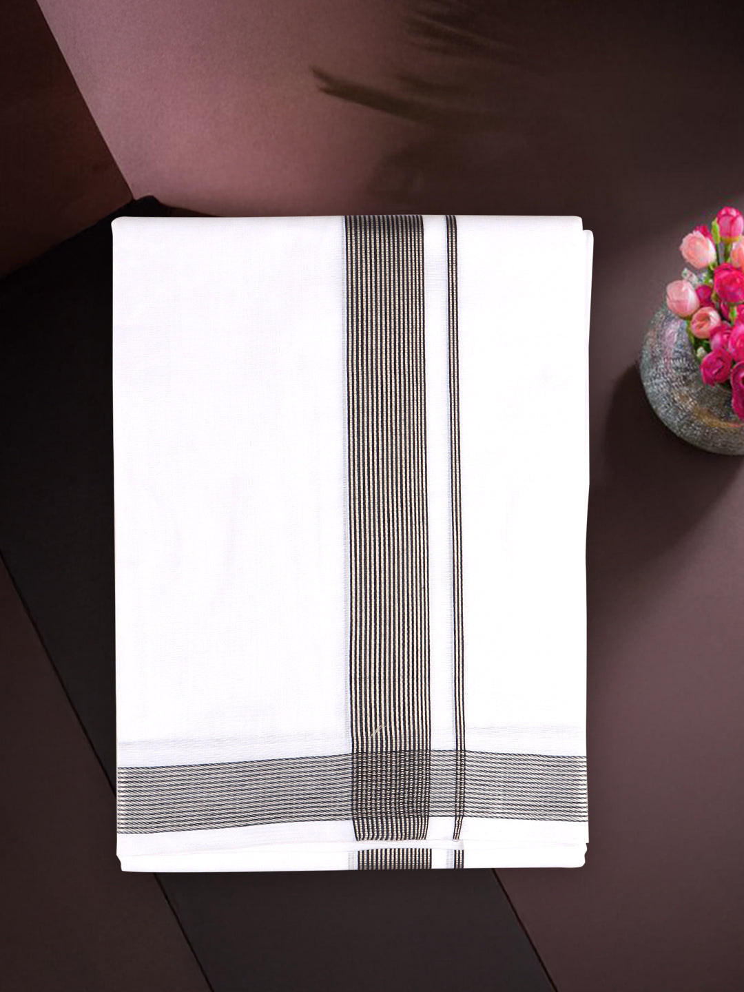 Men Premium Cotton Fancy Jari Border Handloom Dhoti HLM34
