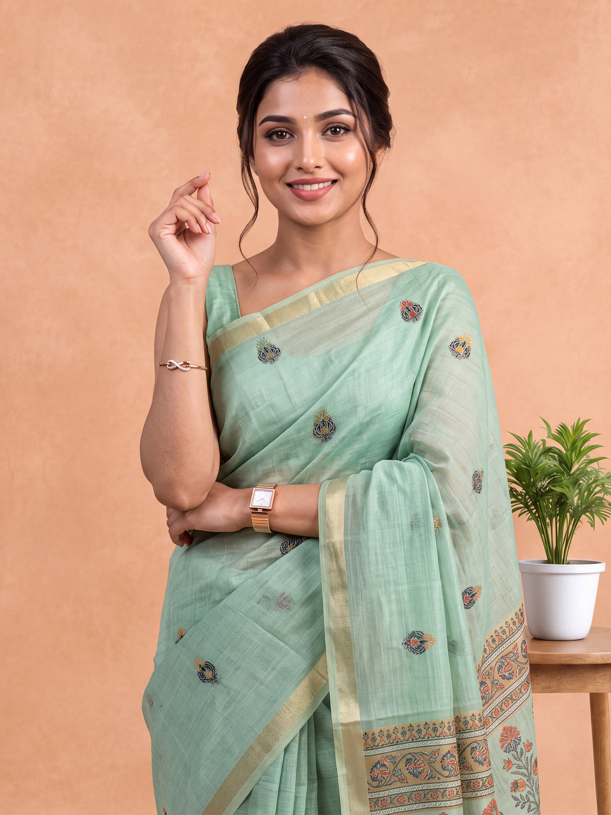 Women Spun Poly Green Floral Printed Saree SP29