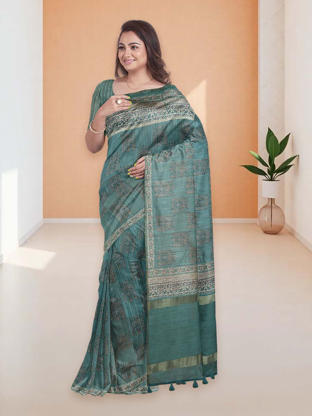 Women Jungle Green Semi Tussar Printed Saree ST294