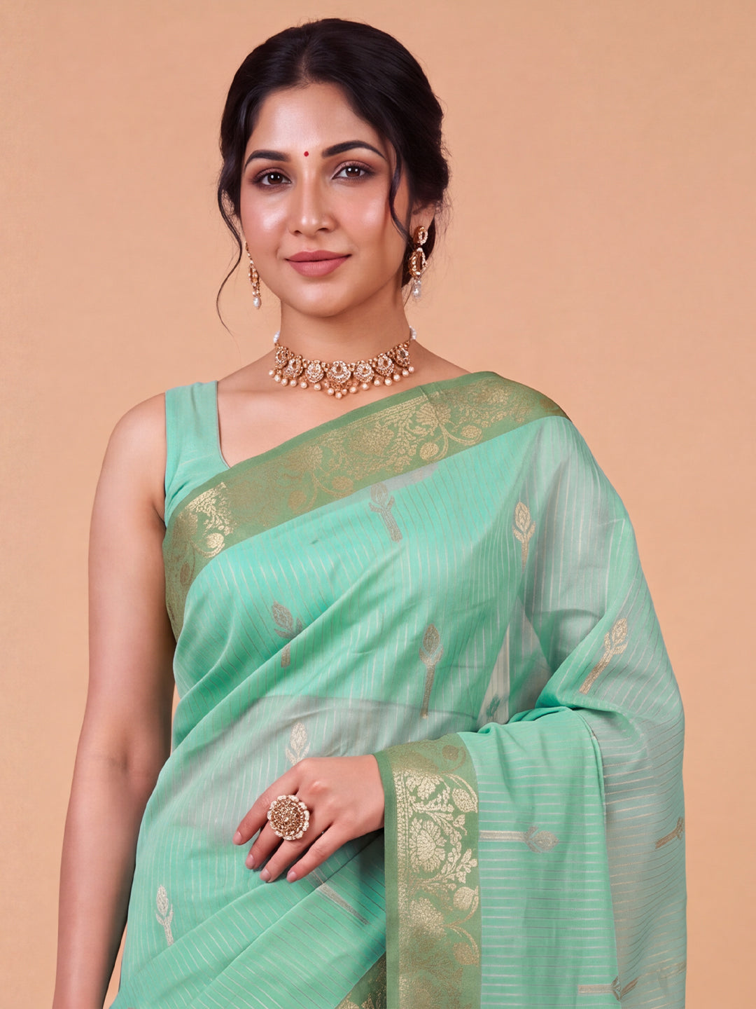 Women Green Fancy Jaquard Saree FS07