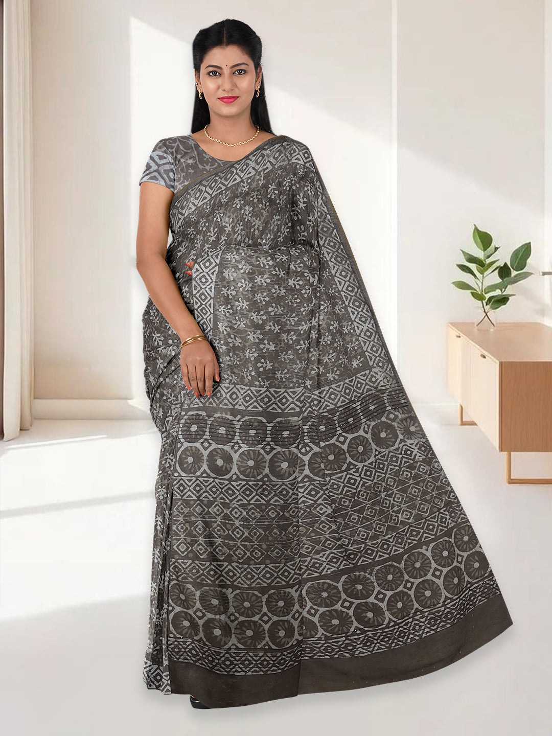 Women Olive Green Pure Cotton Saree PCS194