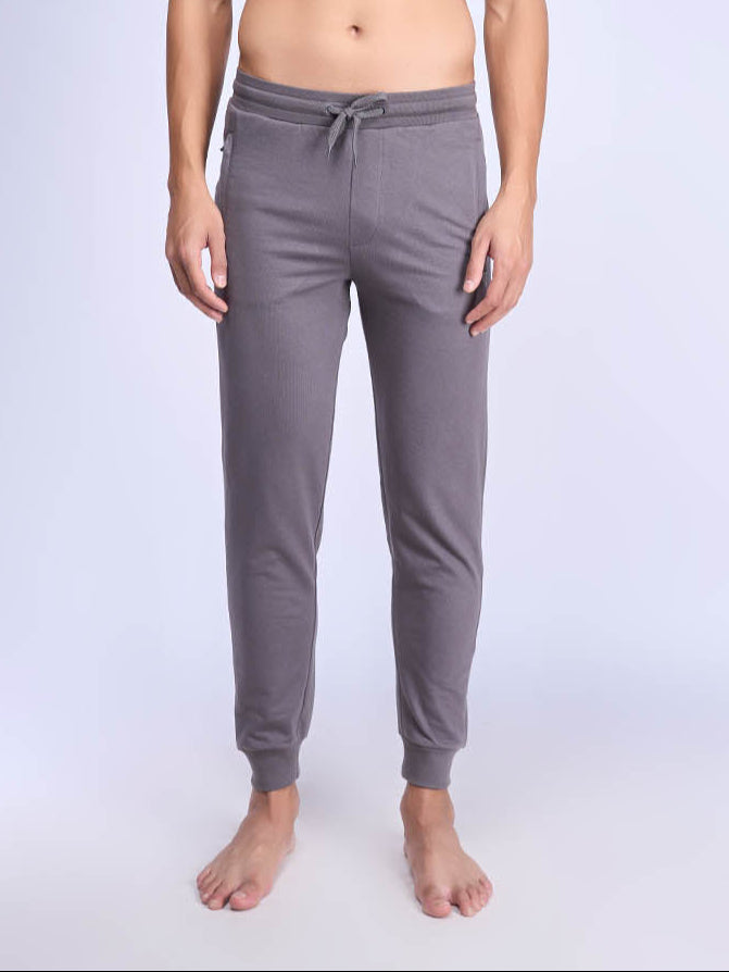Men Combed Cotton Rich Jogger with Side Pockets Dark Grey EJ2