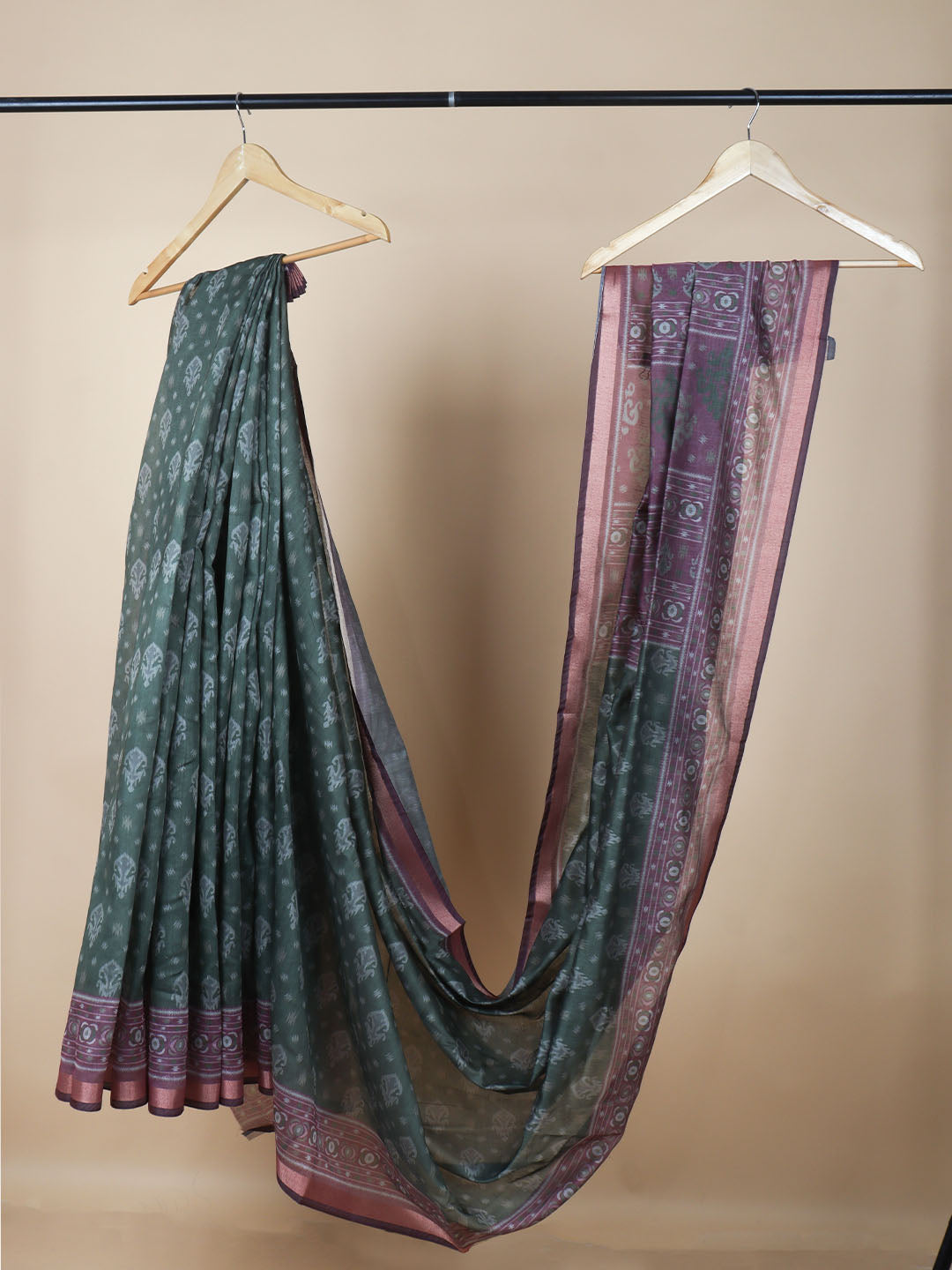 Women Green Semi Chanderi Cotton Printed Saree SC63