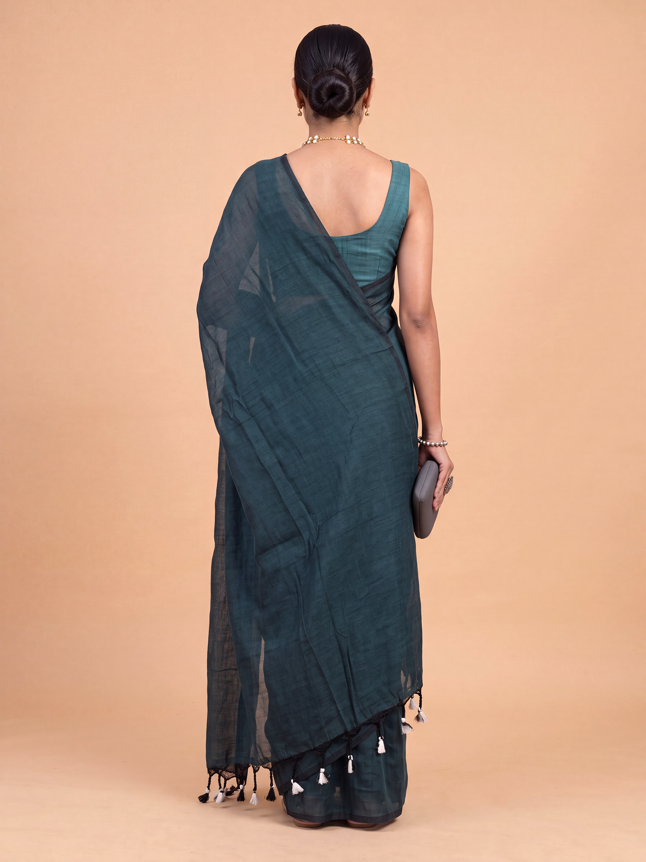 Women Pure Cotton Teal Green Saree PCS291