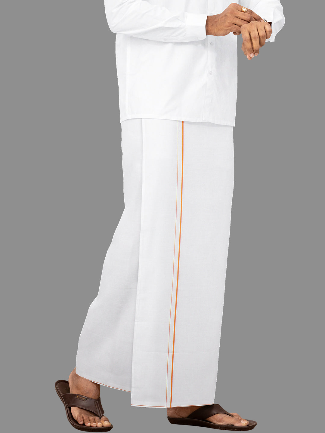 Men Small Border Single Dhoti Moontex