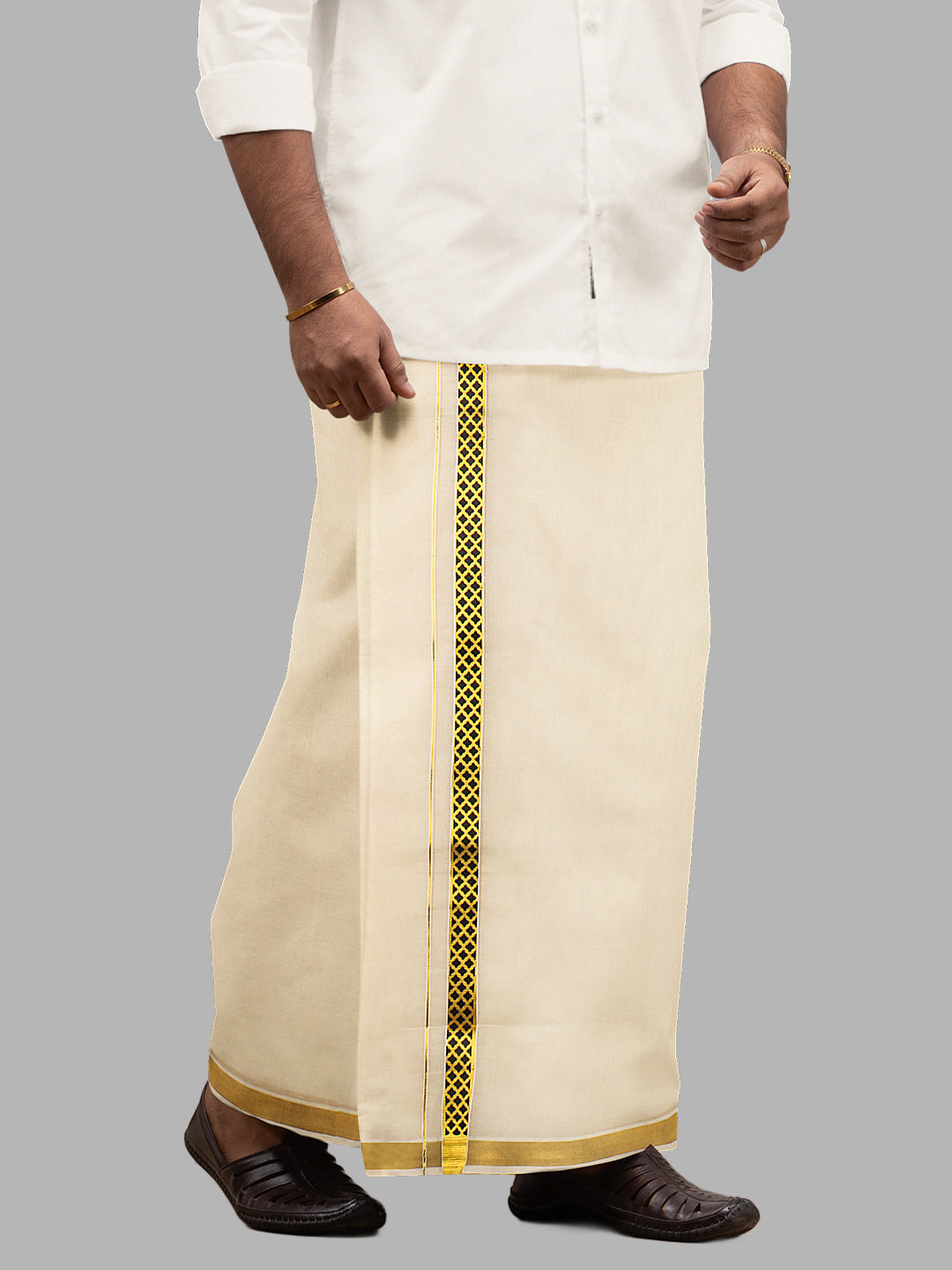 Men Black Fancy Jari Border Double Layer Kora Dhoti Pazhassi Royal