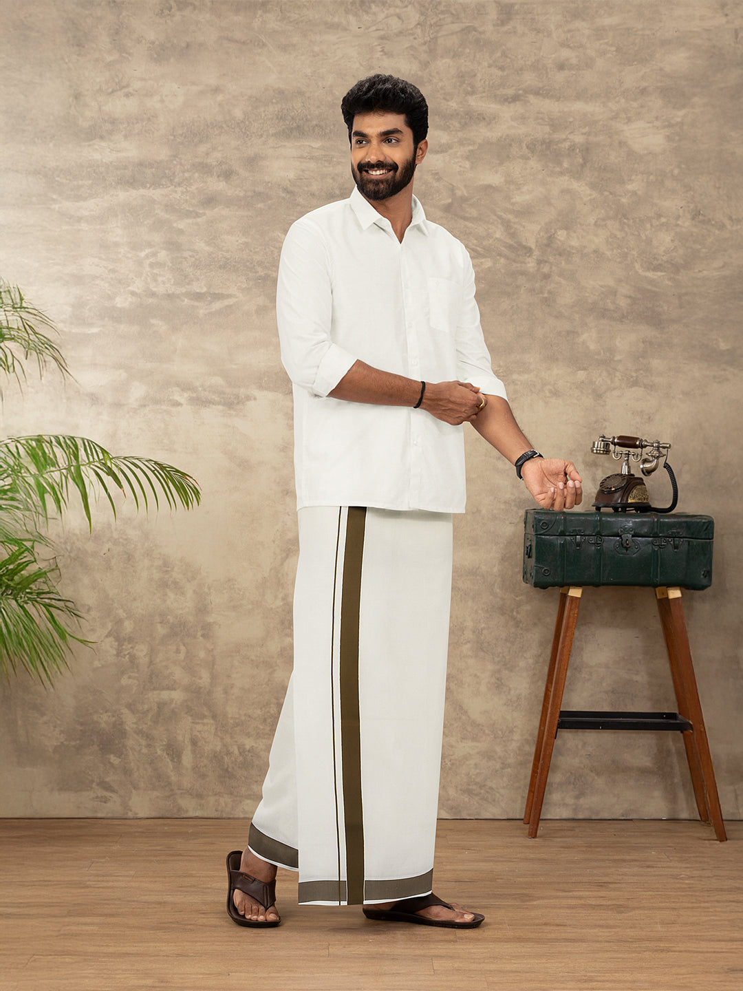 Men Kora Cotton Single Layer Dhoti with Fancy Border HKS04
