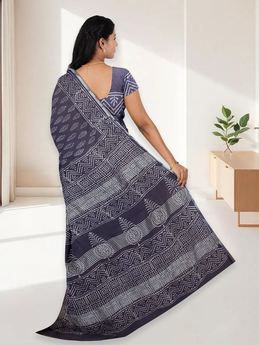 Women Navy Semi Tussar Printed Saree ST305