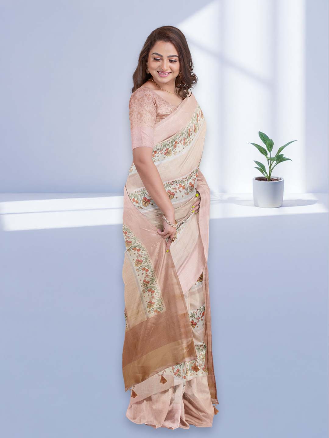 Women Peach Semi Tussar Printed Saree ST282