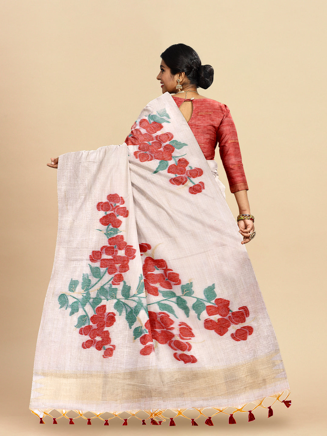 Women Grand Look Cream Semi Raw Silk Weaving Saree - SRS34