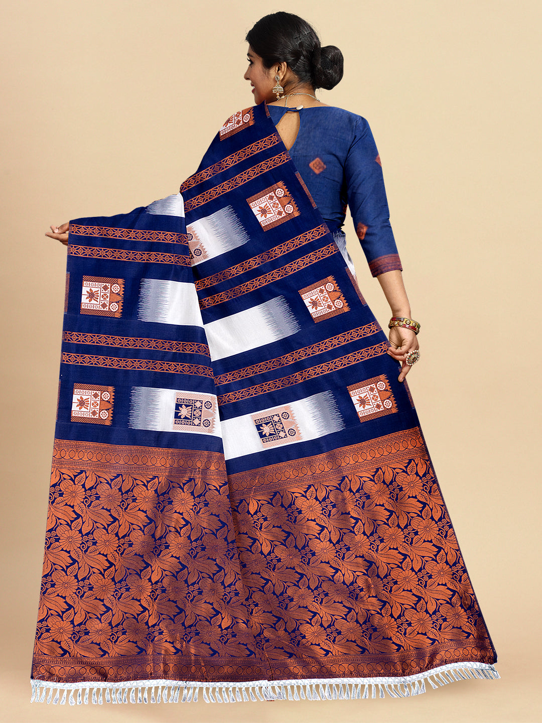 Women Dark Blue Colour Stylish Art Silk Fancy Jari Border Saree SS105