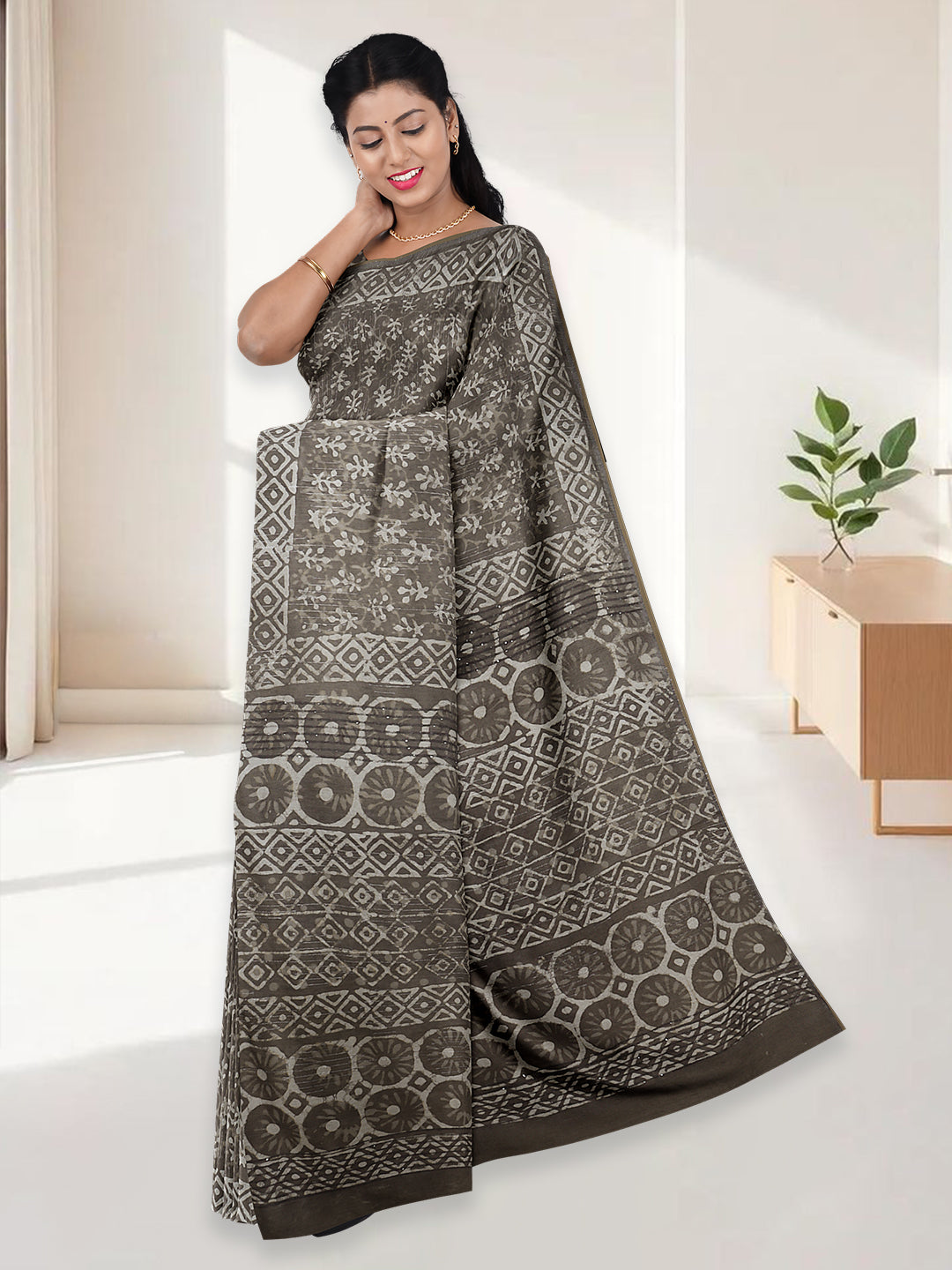 Women Light Brown Pure Cotton Saree PCS193