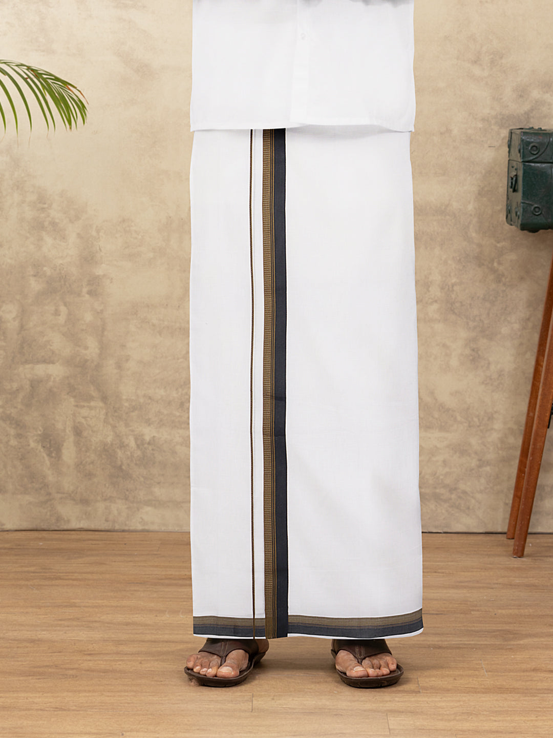 Men 100% Cotton Double Layer White Dhoti with Fancy Border EF07