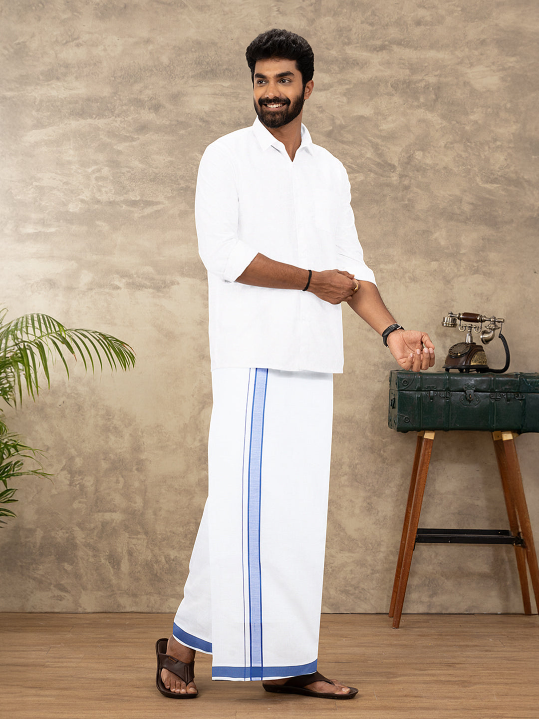 Men Cotton Blend Single Layer White Dhoti with Fancy Border WP31