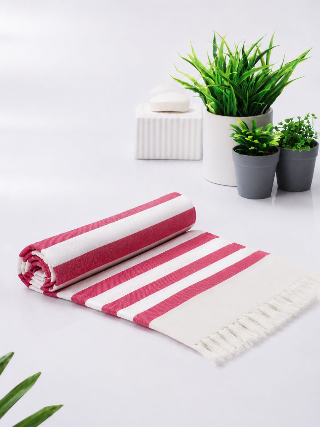 Premium Bamboo Bath Towel – Superior Softness & Quality ST58