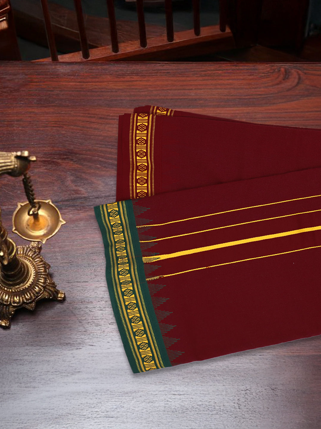 Men 100% Cotton Fancy Border Panchakacham with Angavasthram Maroon(9+5)