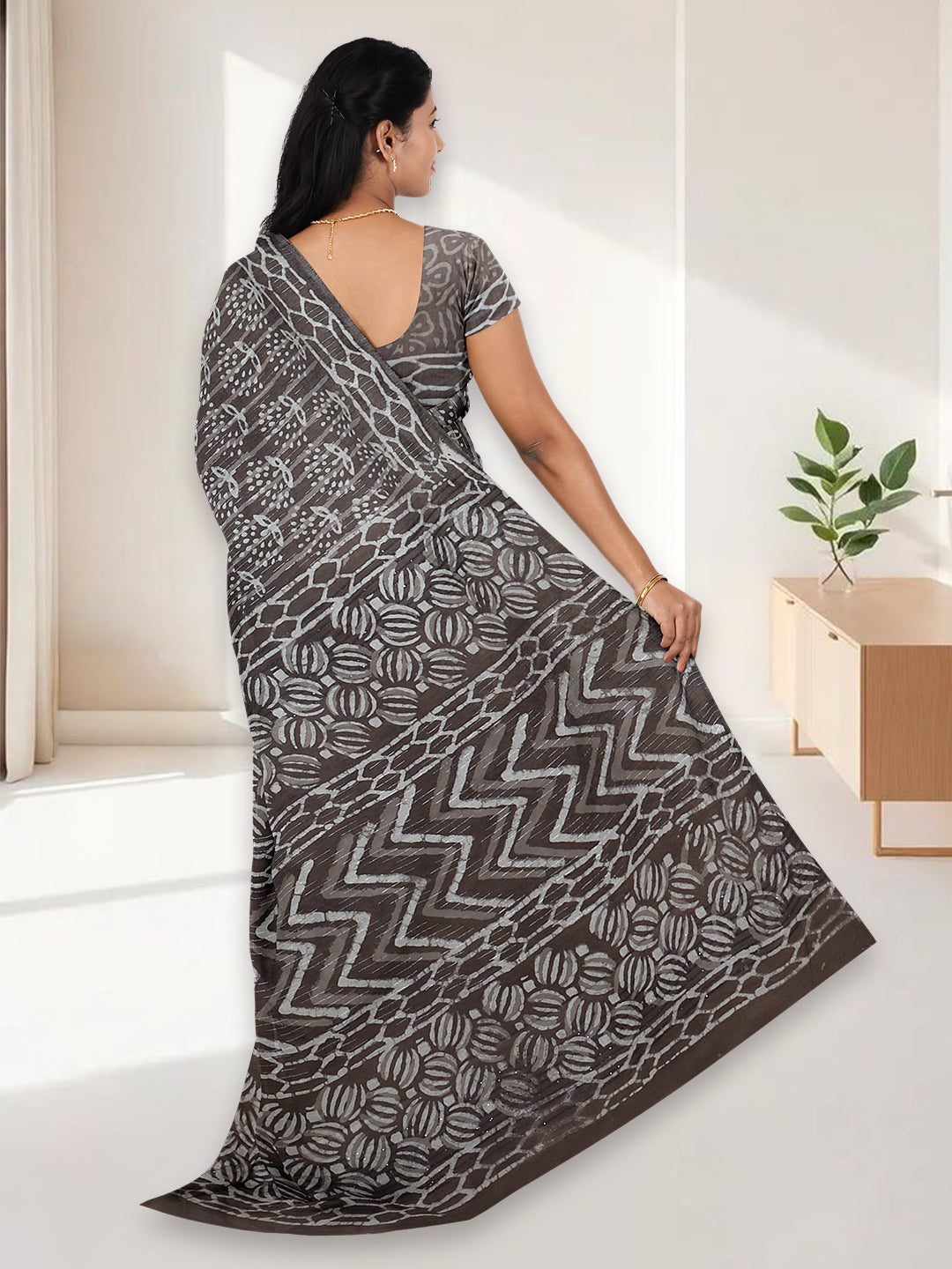 Women Brown Cotton Weaving Saree PCS195