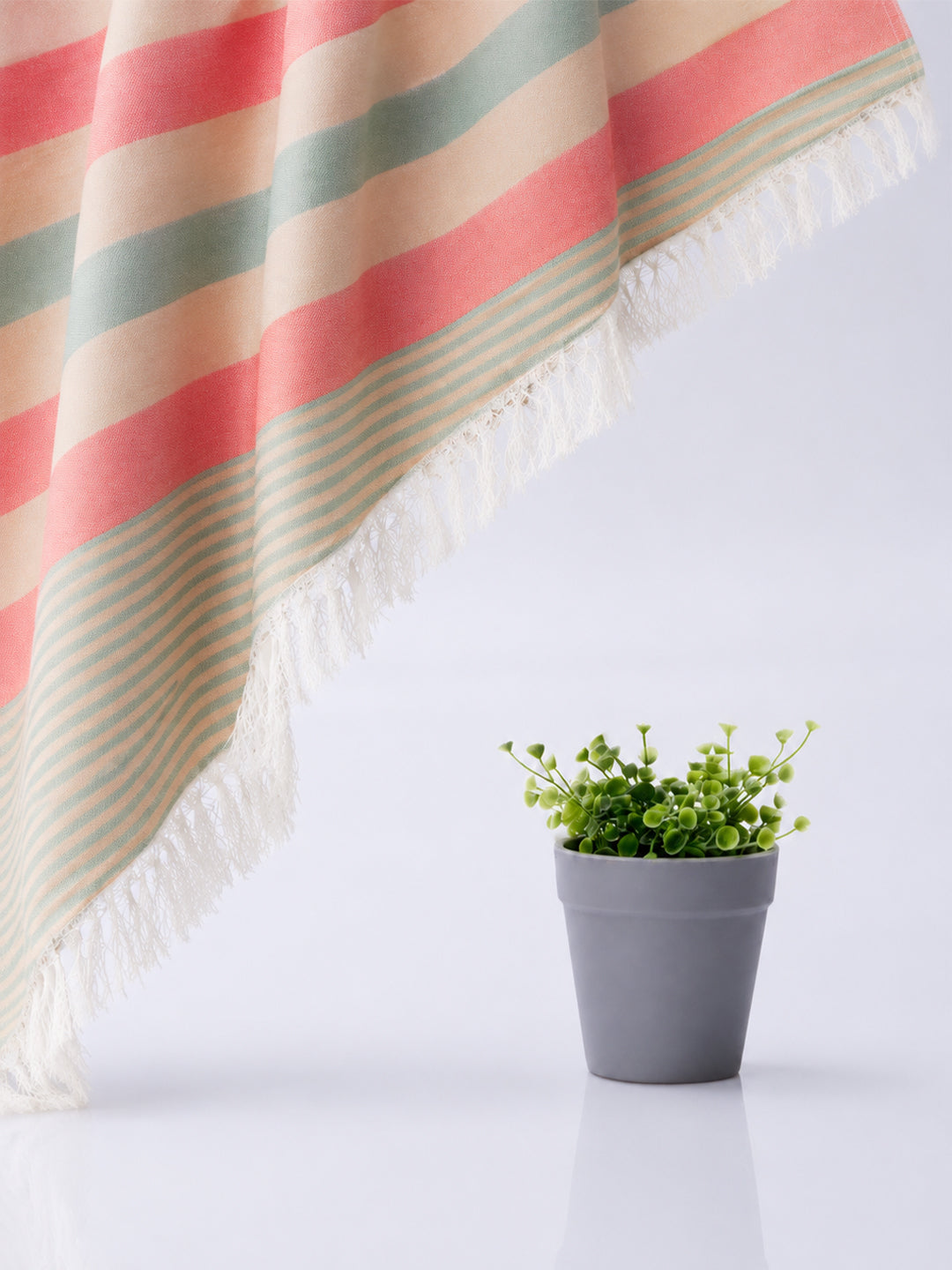 Premium Bamboo Bath Towel – Ultra Soft & Highly Absorbent BT35