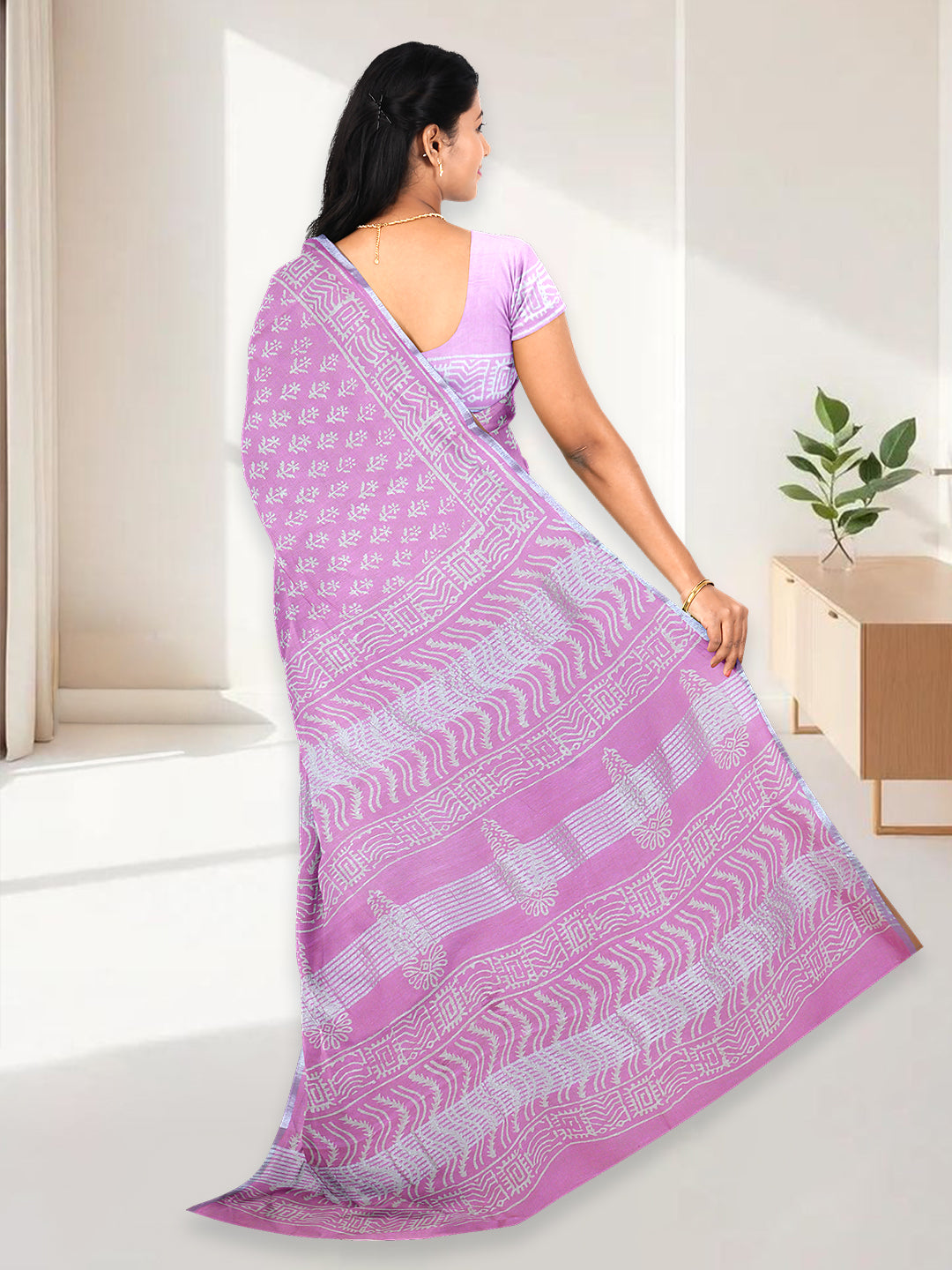 Women Light Pink Semi Tussar Printed Saree ST302