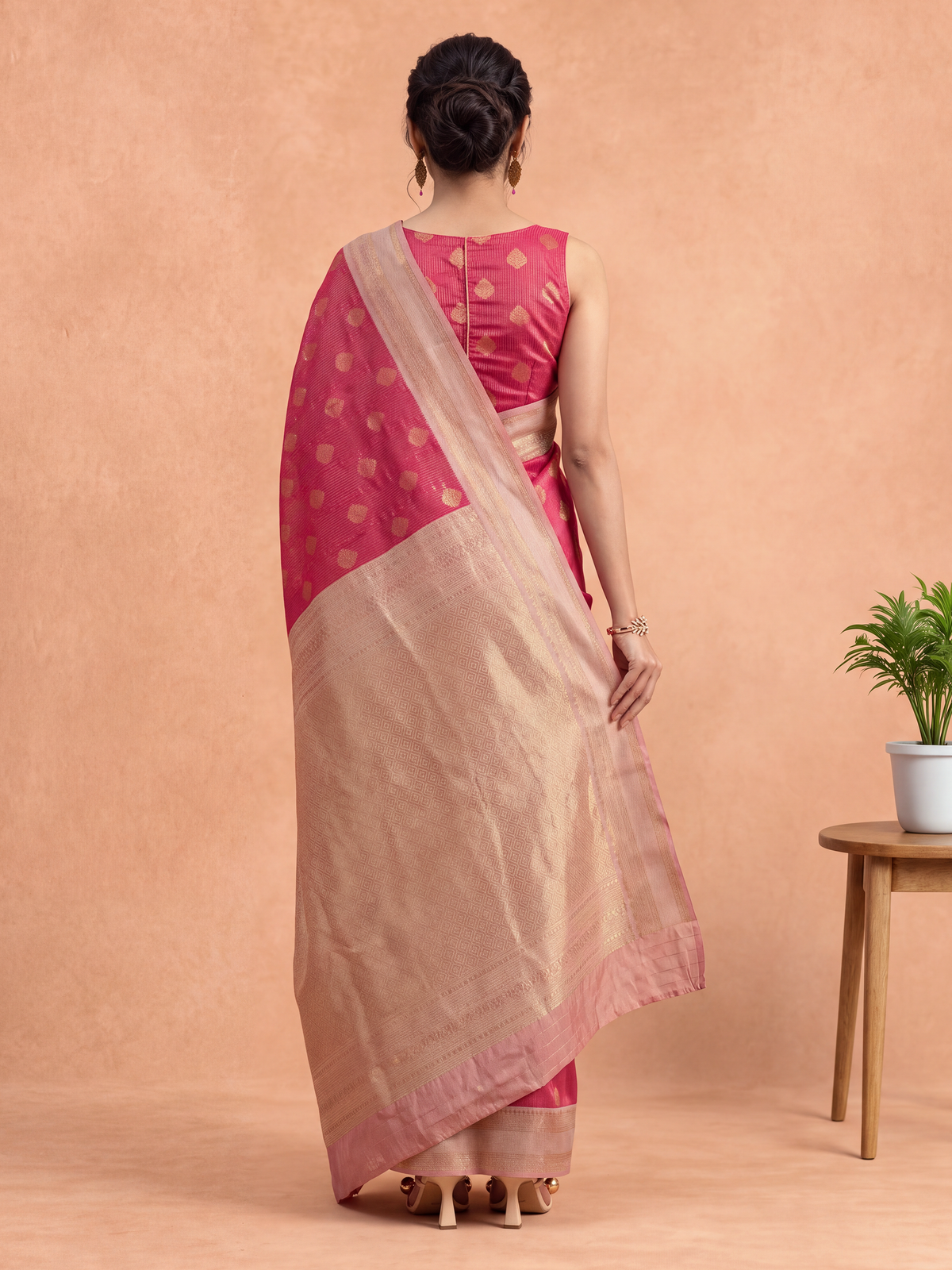Women Art Silk Dark Pink Saree ASS161