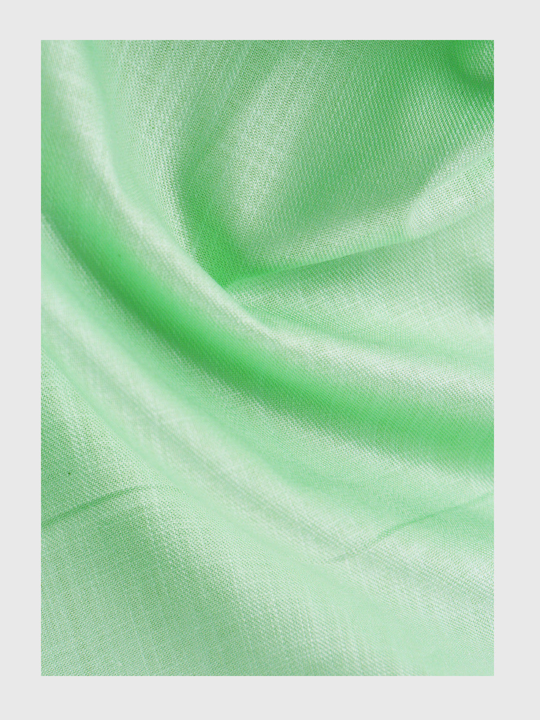 Men Cotton Rich Green Self Design Shirting Fabric Hi Tech