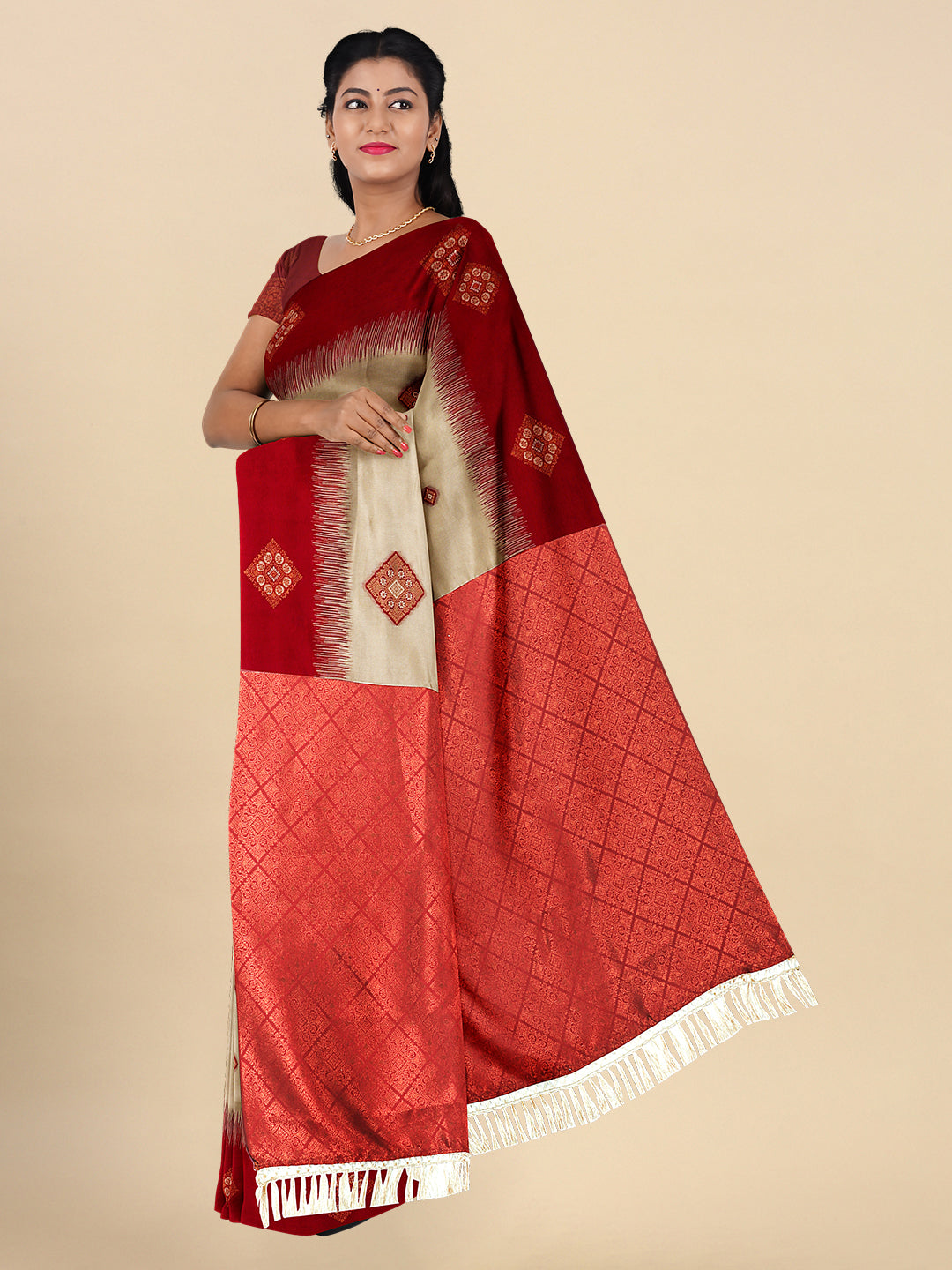 Women Stylish Art Silk Saree with Fancy Border SS93