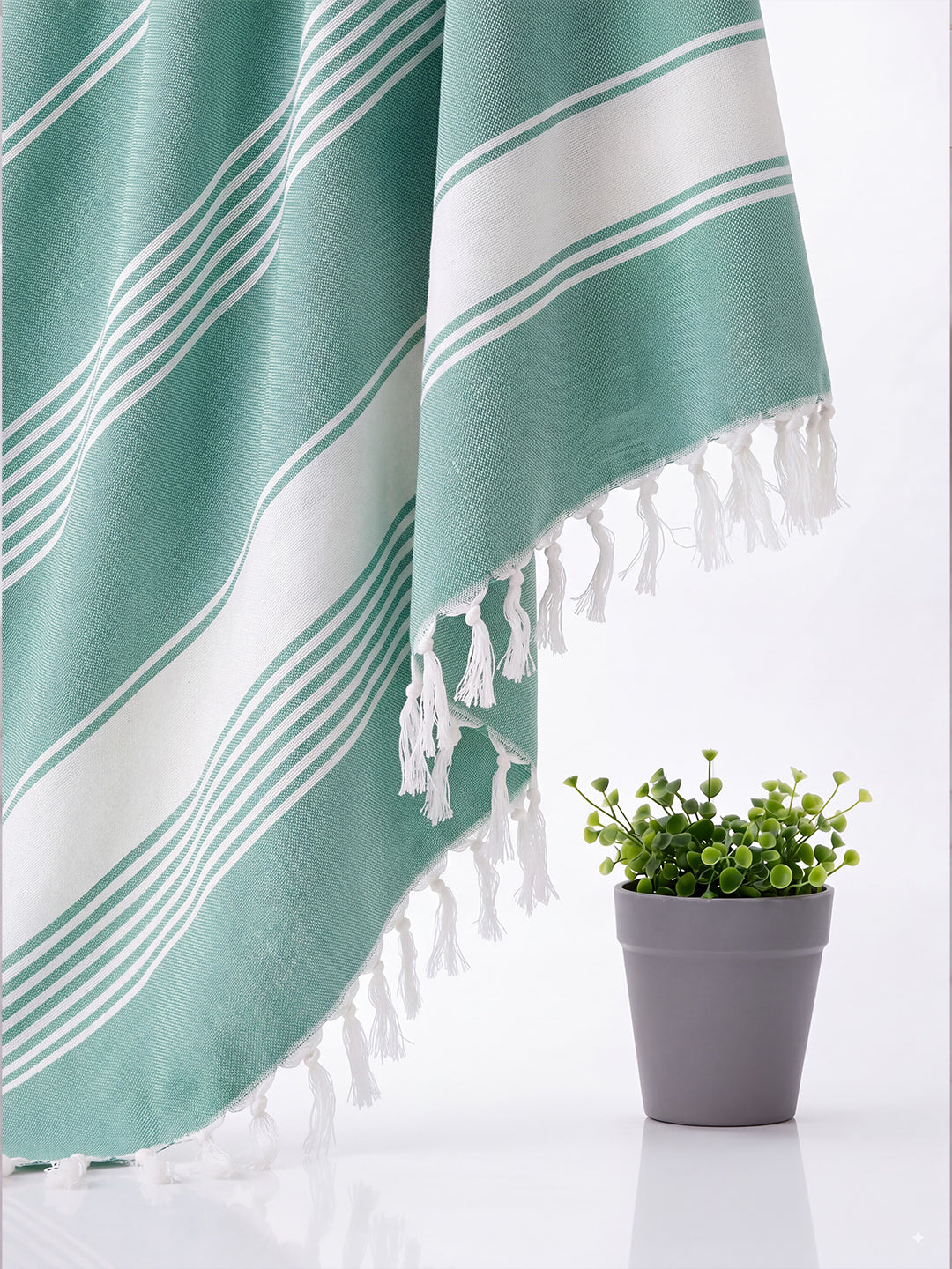 Luxury Bamboo Bath Towel | Ultra-Soft & Highly Absorbent (0.90mX1.80m) - BT40