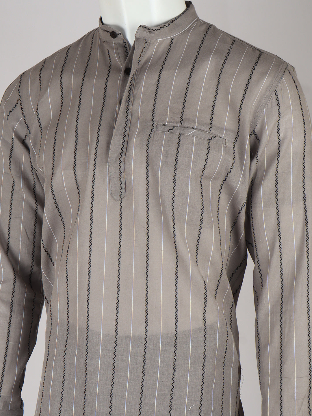 Men Cotton Short Length Stripes Pocket Kurta Silver Grey RJ35
