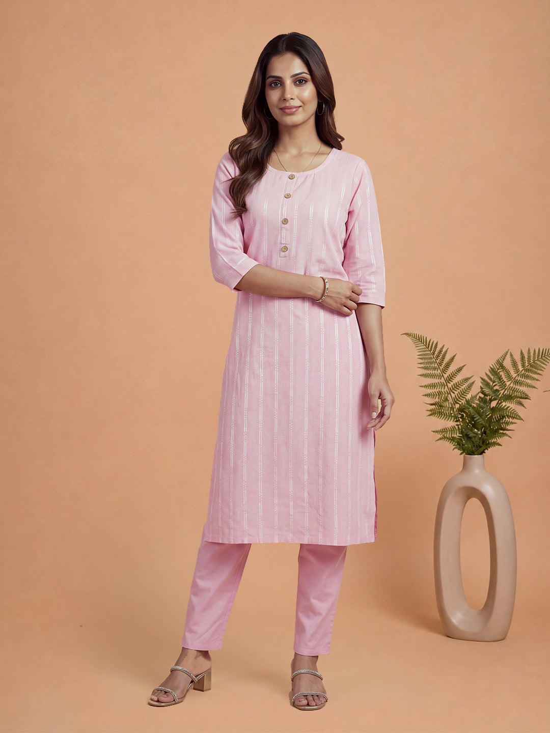 Women Embroidered Pink Kurti Set EKS149