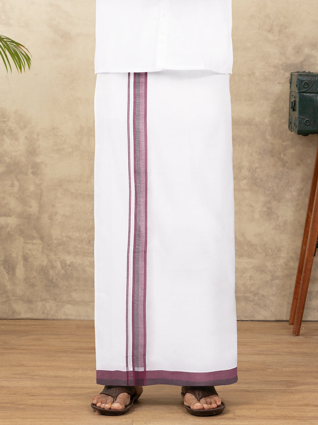 Men 100% Cotton Double Layer White Dhoti with Fancy Border EF12