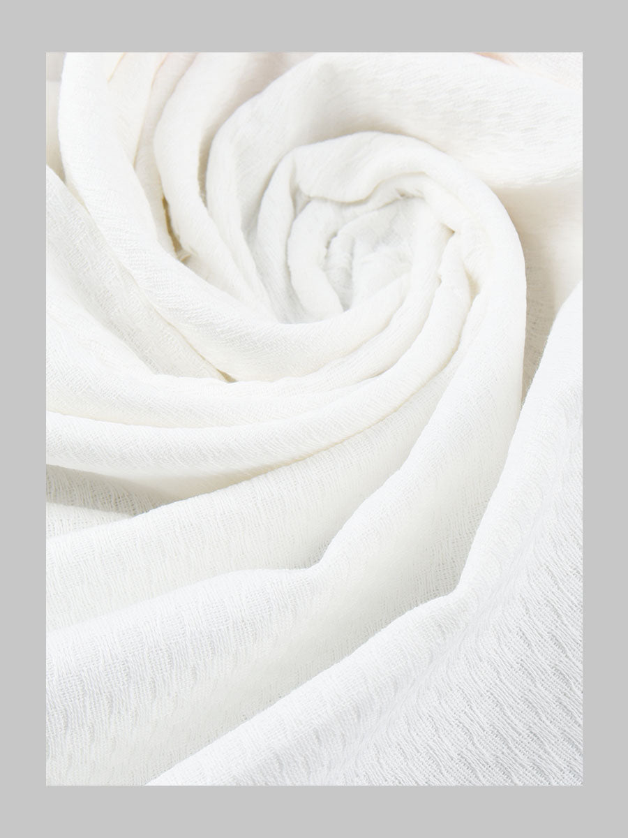 Cotton White Bath Towel Chariot-Zoom alternative view