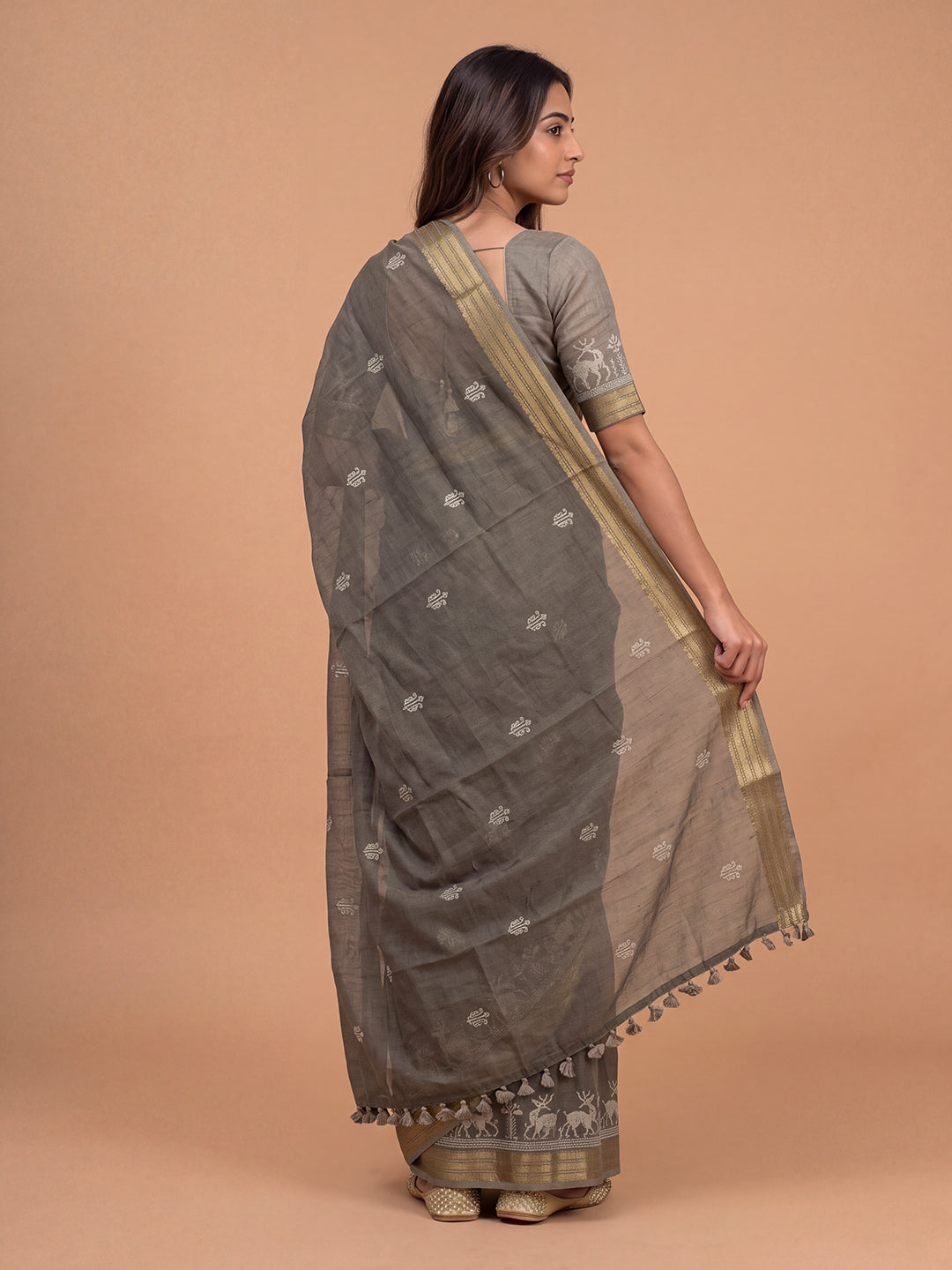Women Semi Linen Greyish Green Embroidered Saree SL273