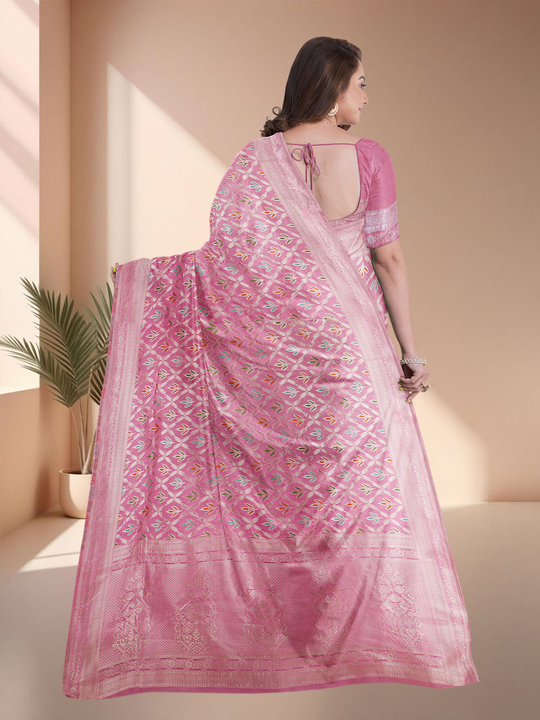 Women Pink Art Silk Printed Saree ASS79
