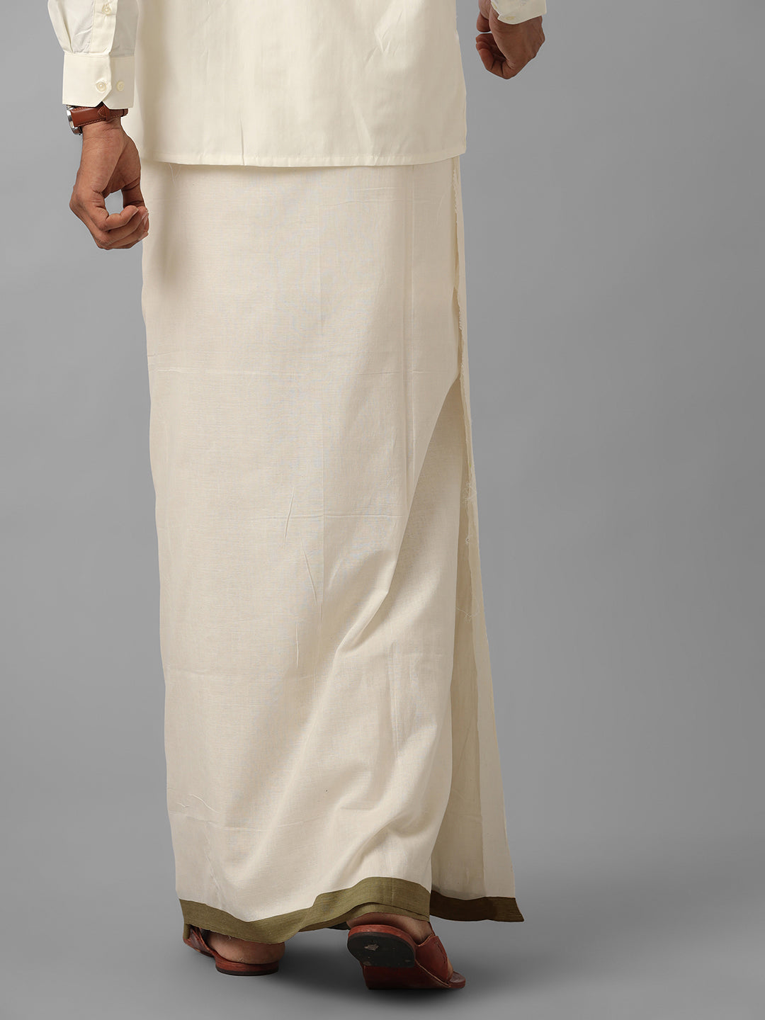 Men Green Border Double Layer Kora Dhoti VKS01