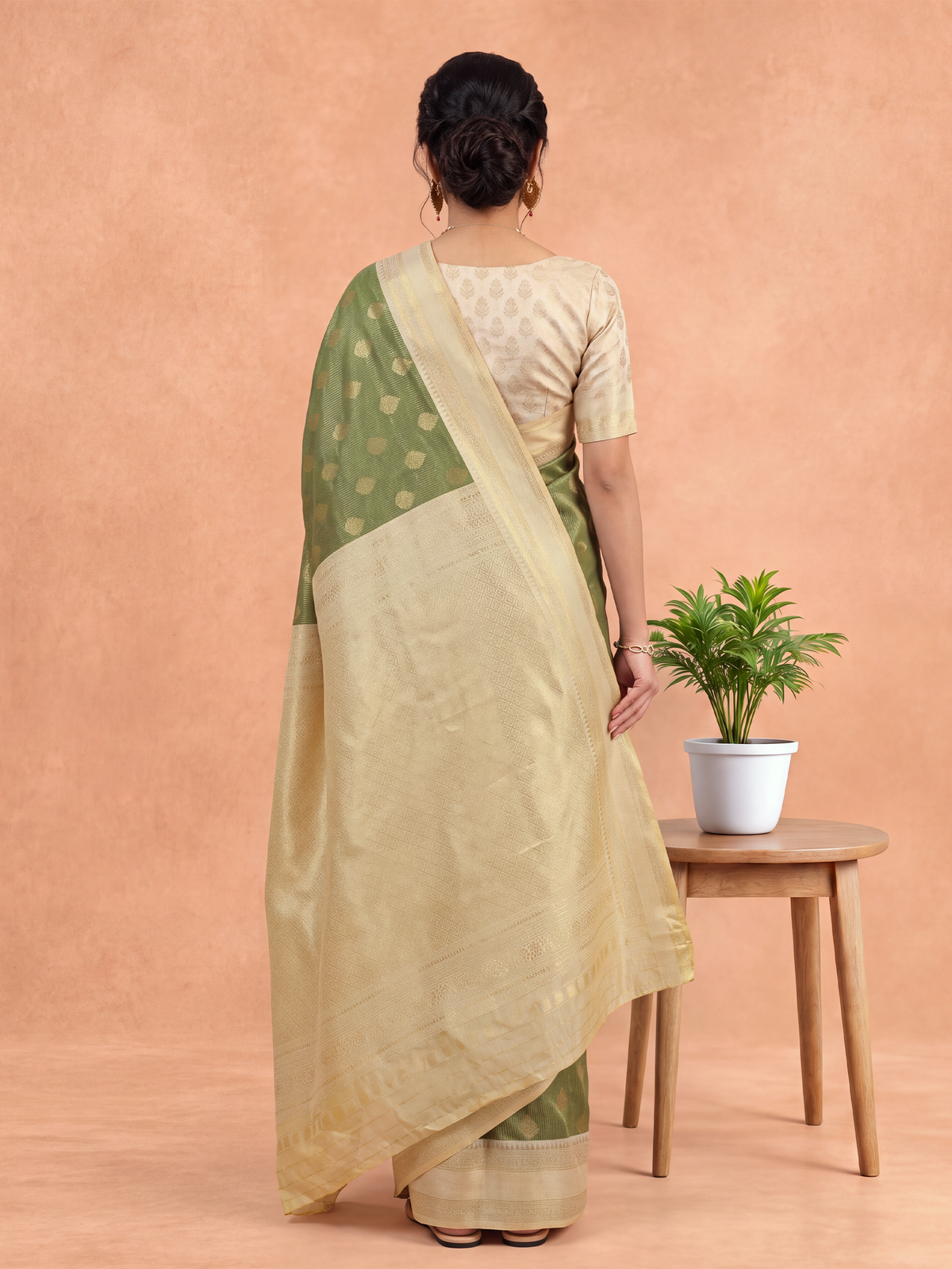 Women Art Silk Green with Sandal Saree ASS160