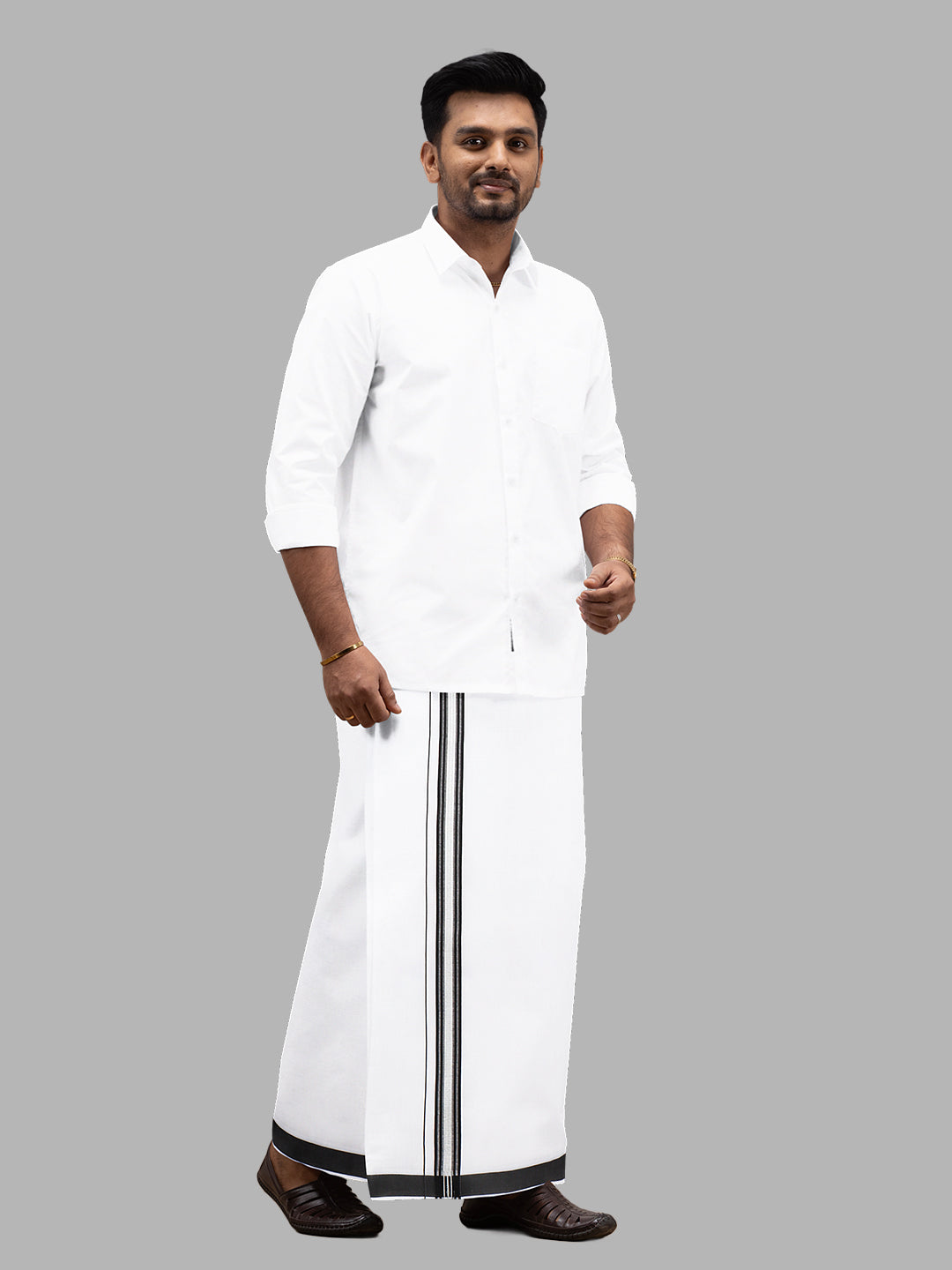 Men Single Layer Cotton Blend White Dhoti with Fancy Jari Border